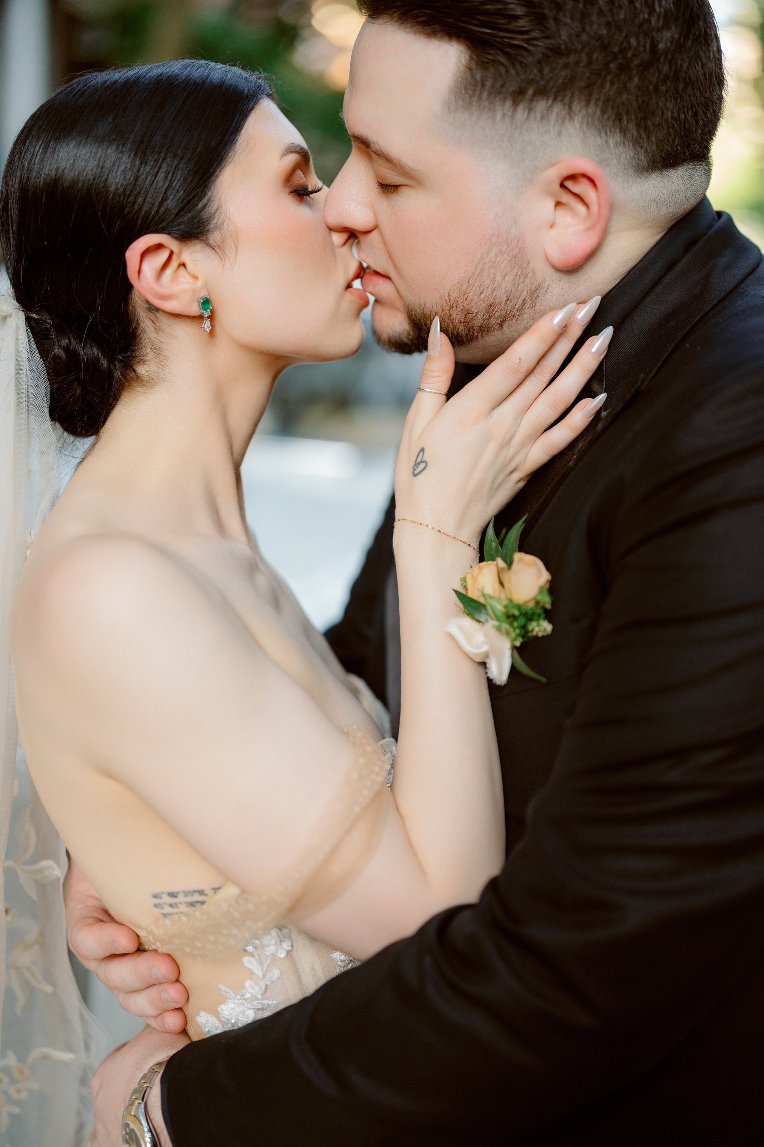 Monique and Robert’s Elegant Wedding at the Beekman Hotel. Wedding photographer and videographer New York | New Jersey