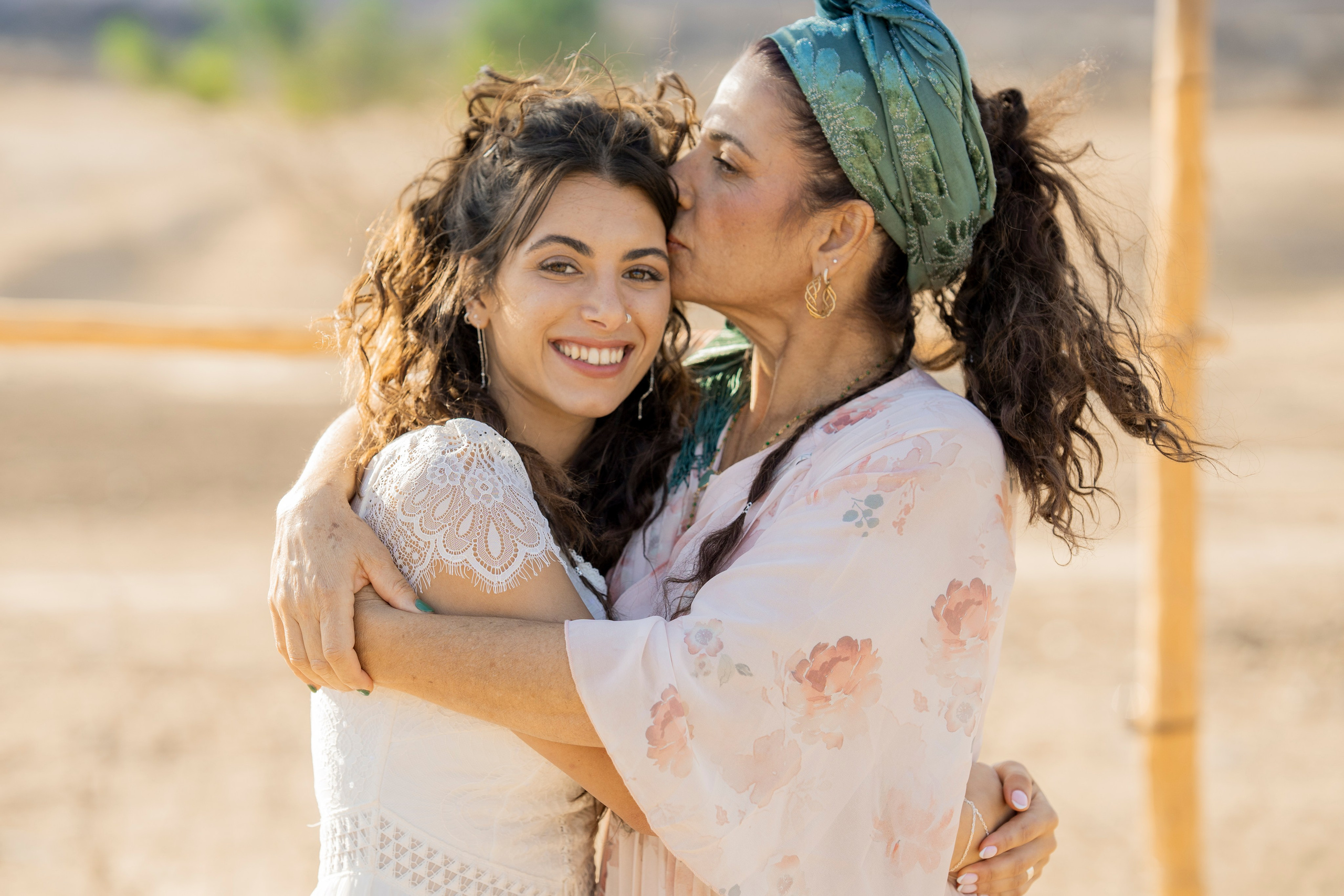 אביה ואחיה. יוסף מזרחי צילום חתונה, ברית וזוגיות. צלם מקצועי שאוהב להוציא אתכם הכי יפים ברגעים הכי מרגשים