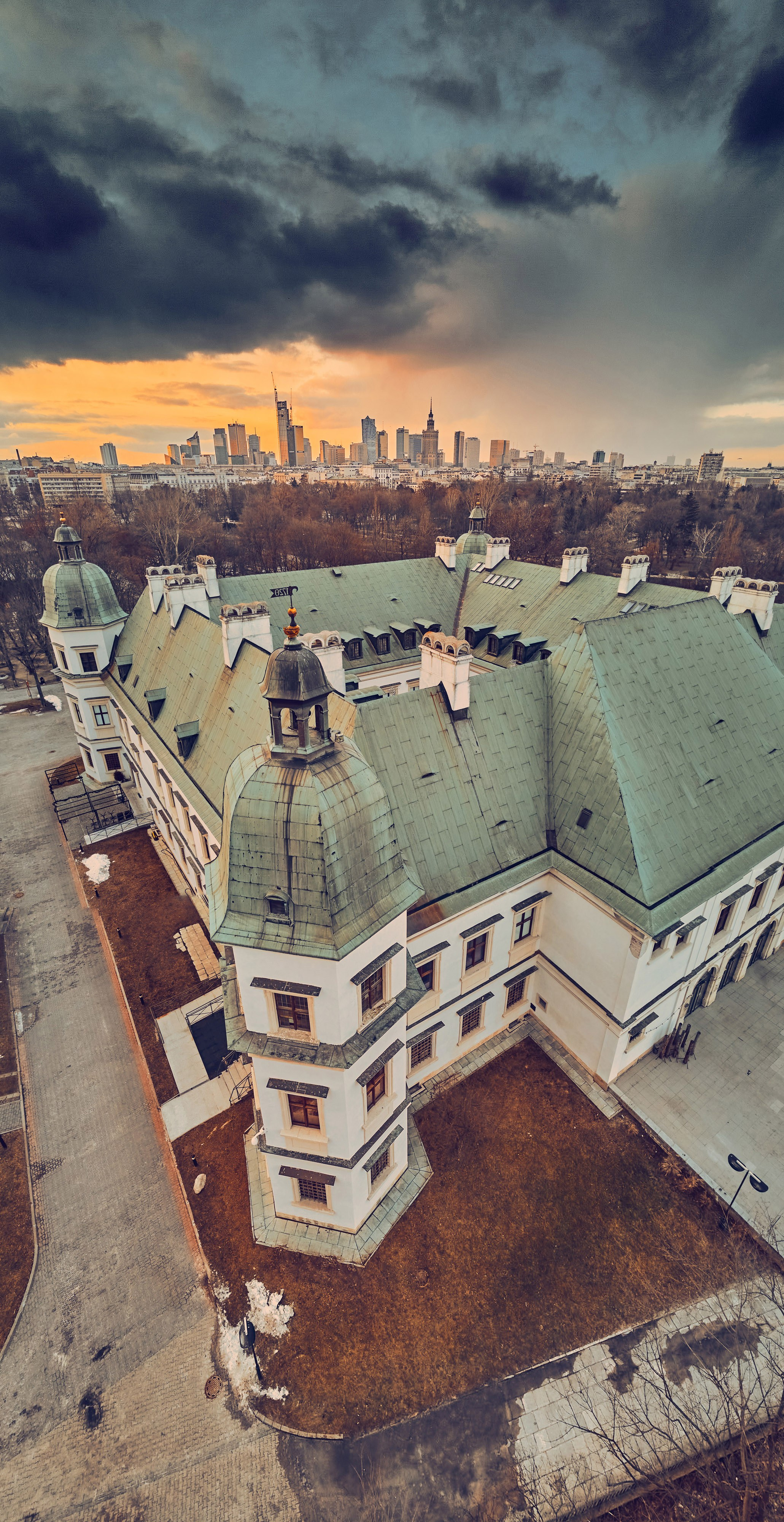 Lotnicza dronowa fotografia Warszawy - Miasto widziane z lotu ptaka. Андрей Шипилов — Фотография & Видеография