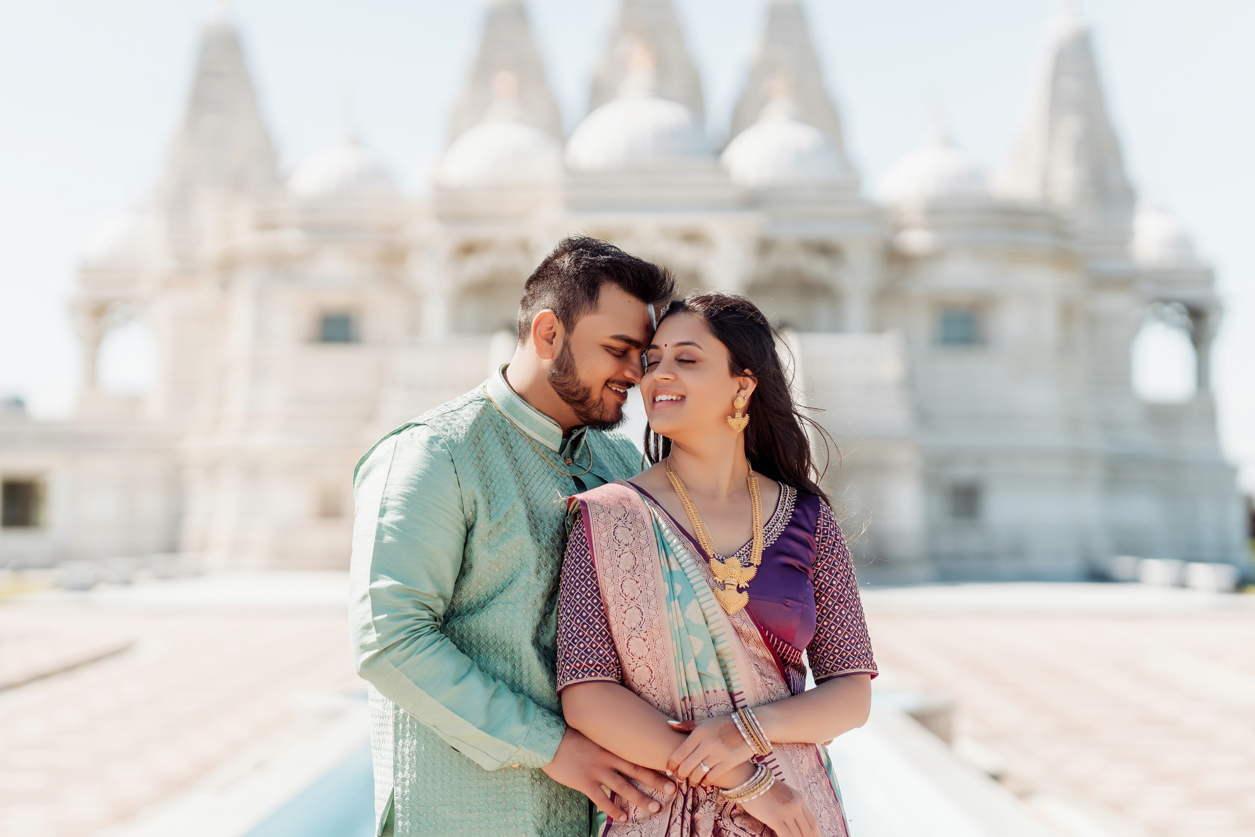 Darshil & Shailja. Wedding Photographer & Cinematographer studios