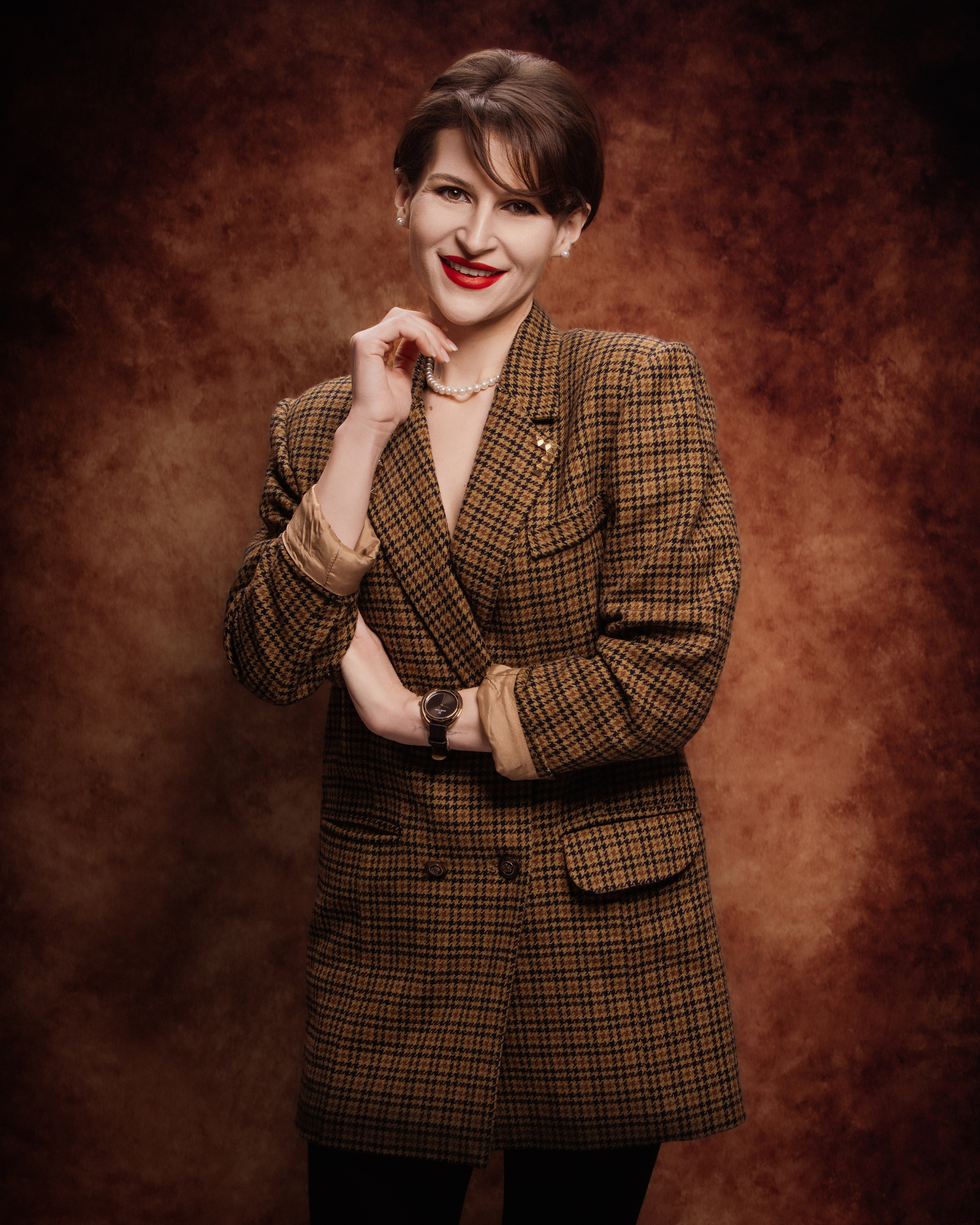 Studio Foto București – Ședințe Portret și Fashion | MitroIIulian