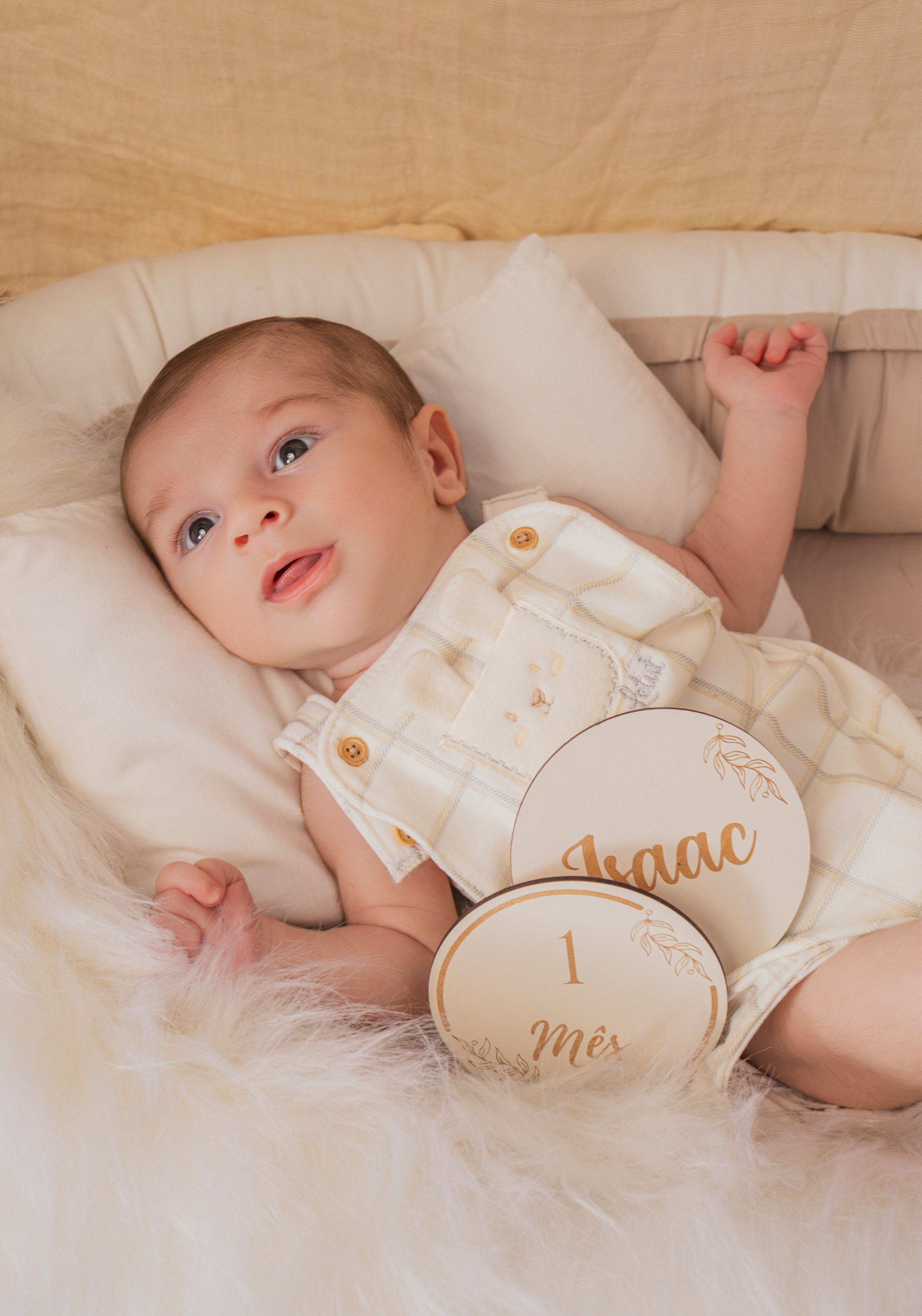 Acompanhamento do Bebê. Fotografia Mensal Infantil. Oukla Estúdio