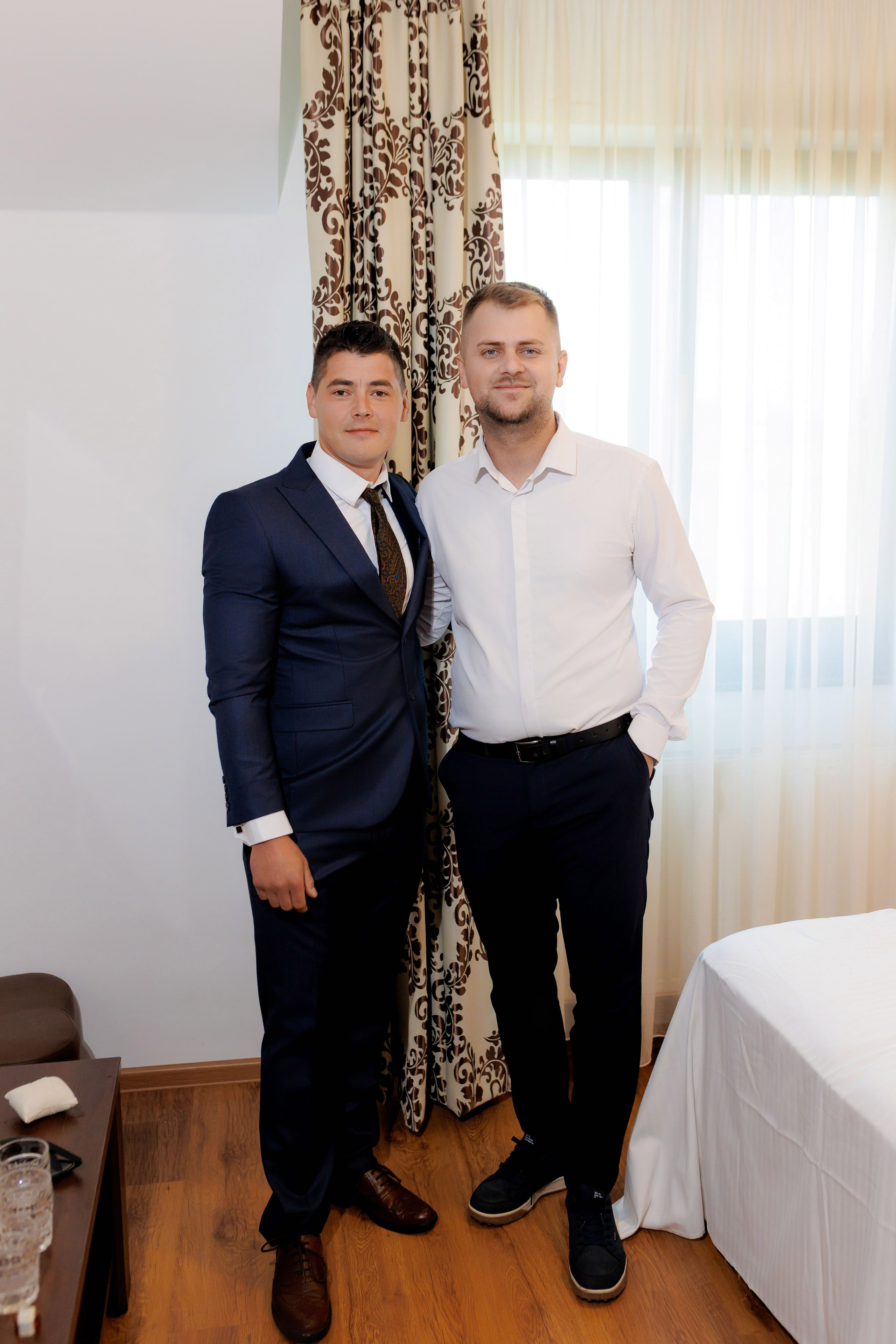Loredana & Emilian – Ziua Nunții | Videografie - fotografie Botez Suceava, Iași, Botoșani. Servicii foto-video profesionale, pentru momente de neuitat