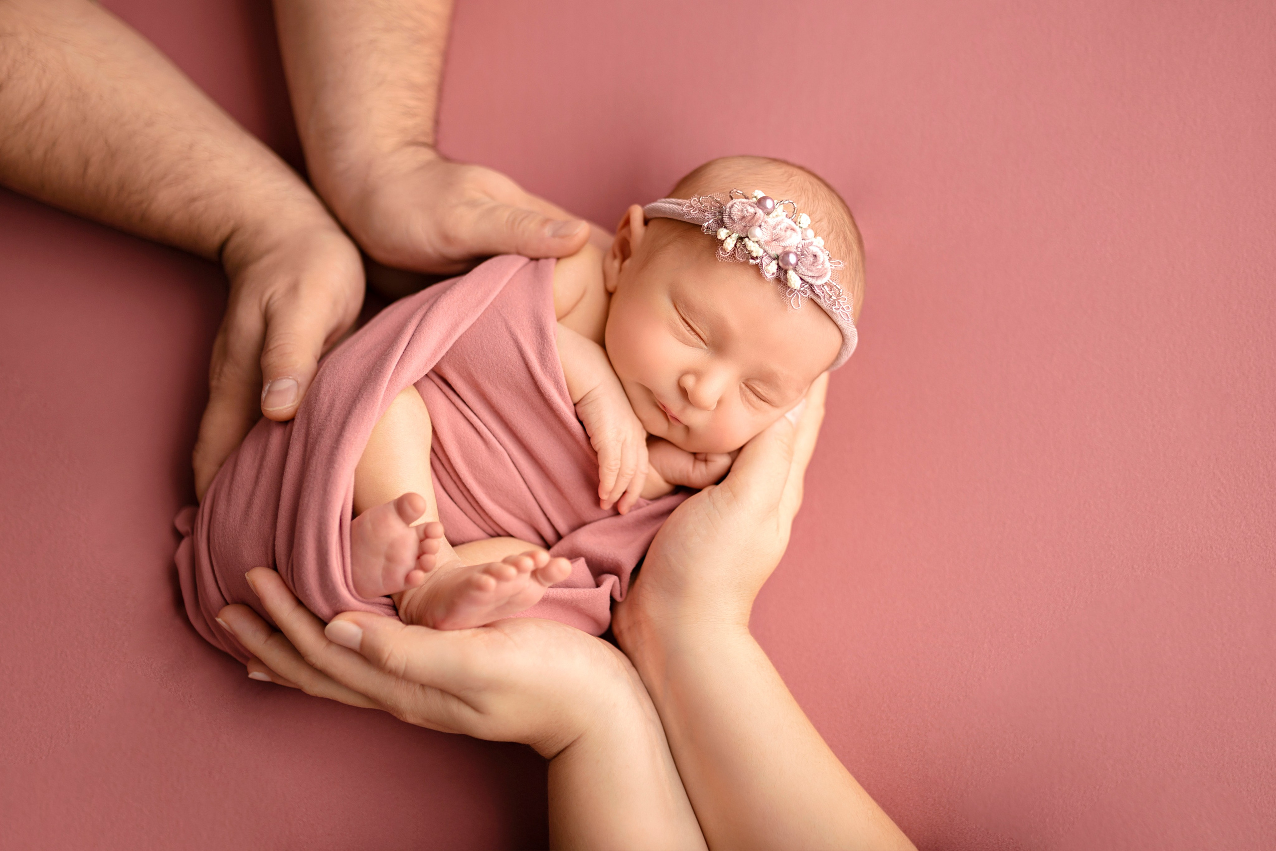 Neugeborene. Neugeborenen, Kinder, Familie Fotografin Oberhausen NRW Marina Lykov