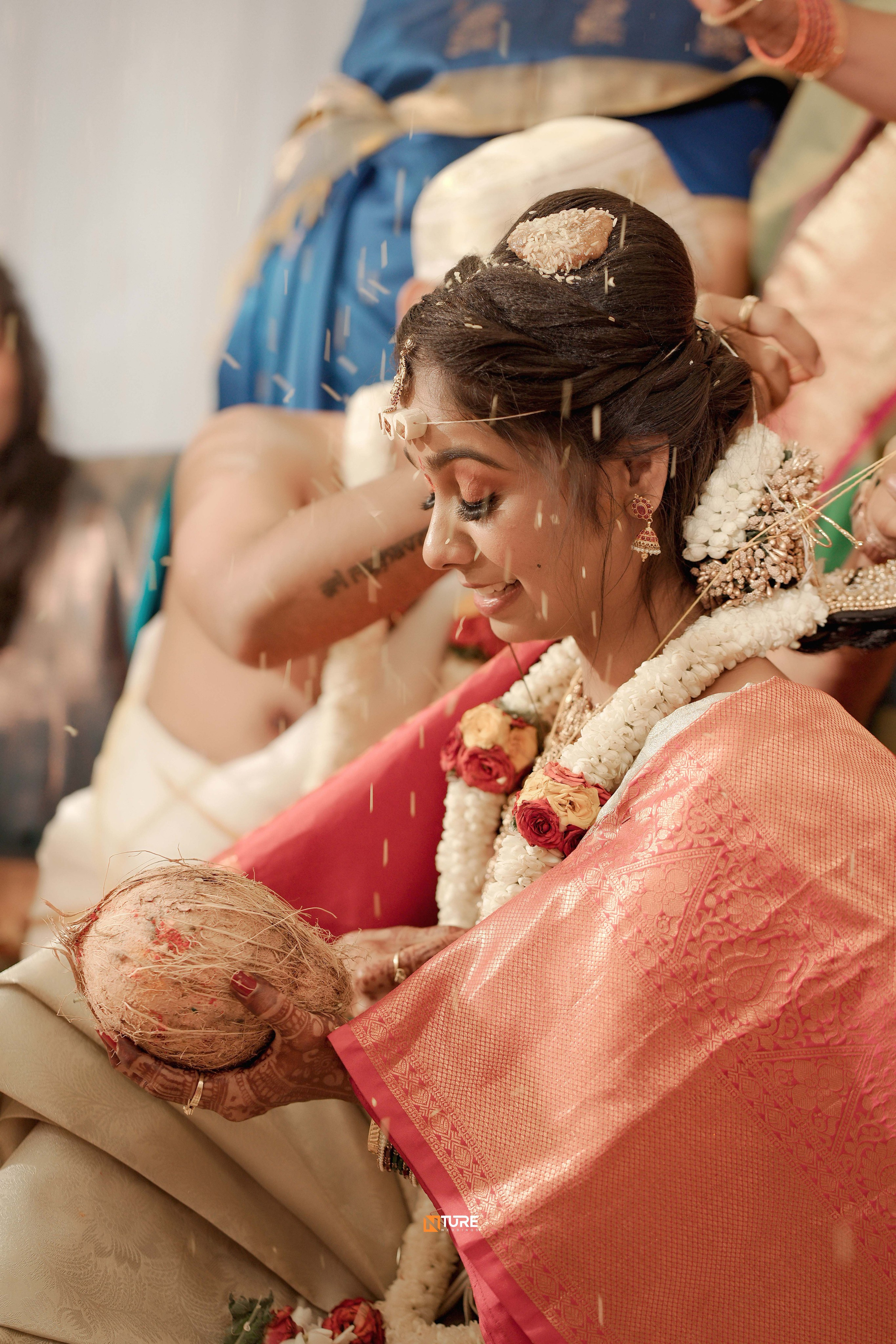 PHOTOS. NTURE WEDDING