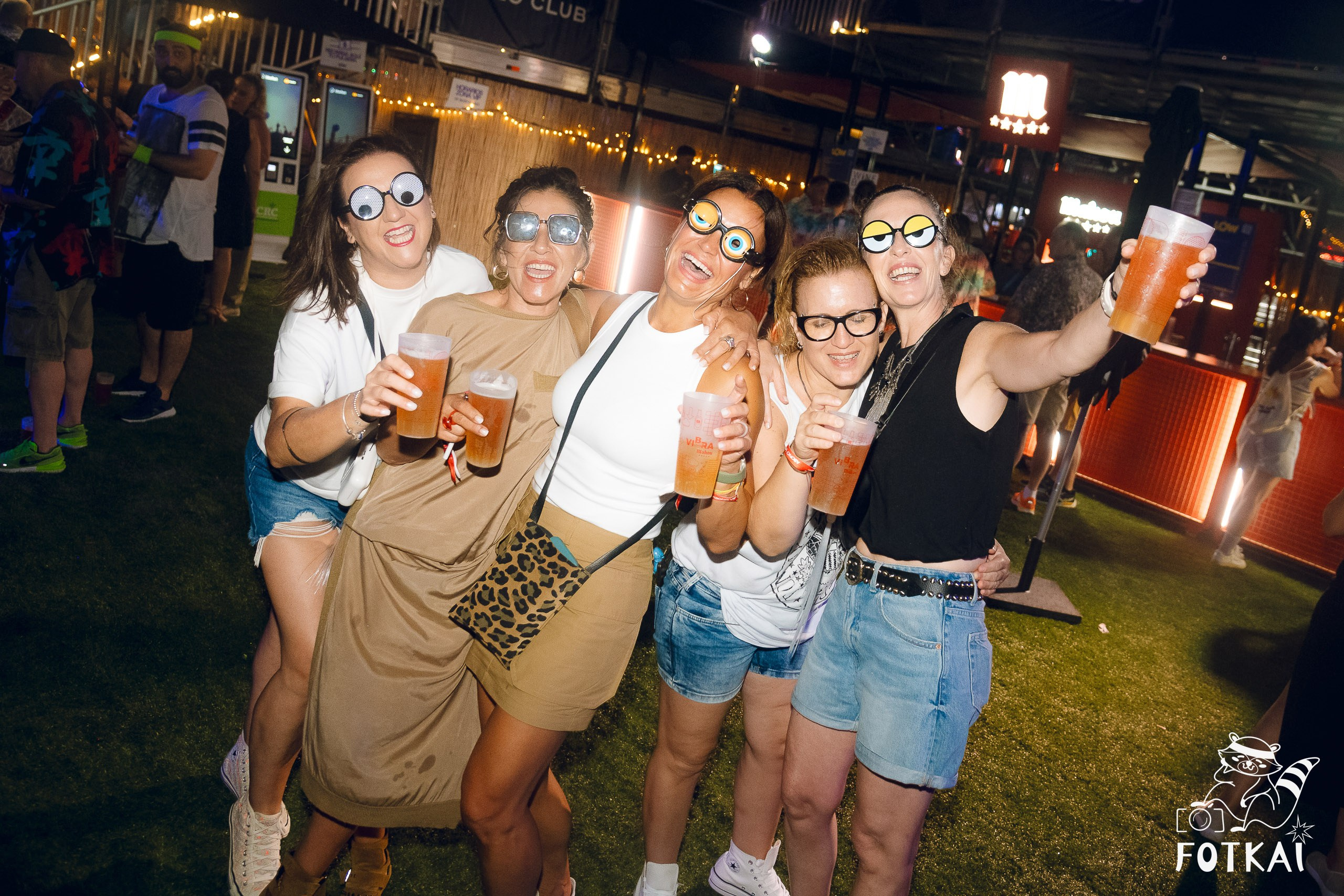 Low Festival 2026 — Fotorreportaje del primer día del festival indie en Torrevieja | FOTKAI