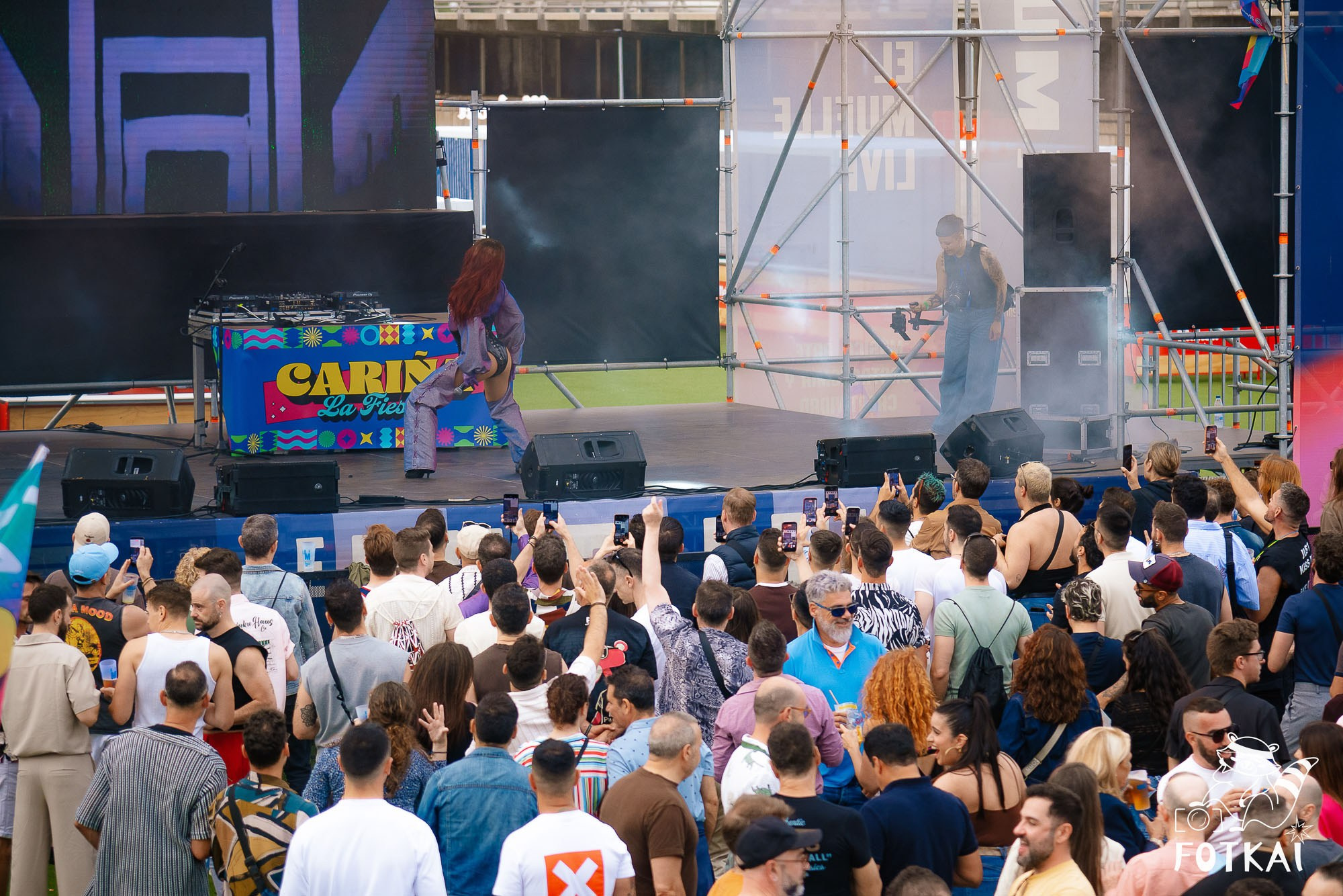 Cariña La Fiesta 2.0 — Fotos del evento en El Muelle Live, Alicante, 2026 | FOTKAI