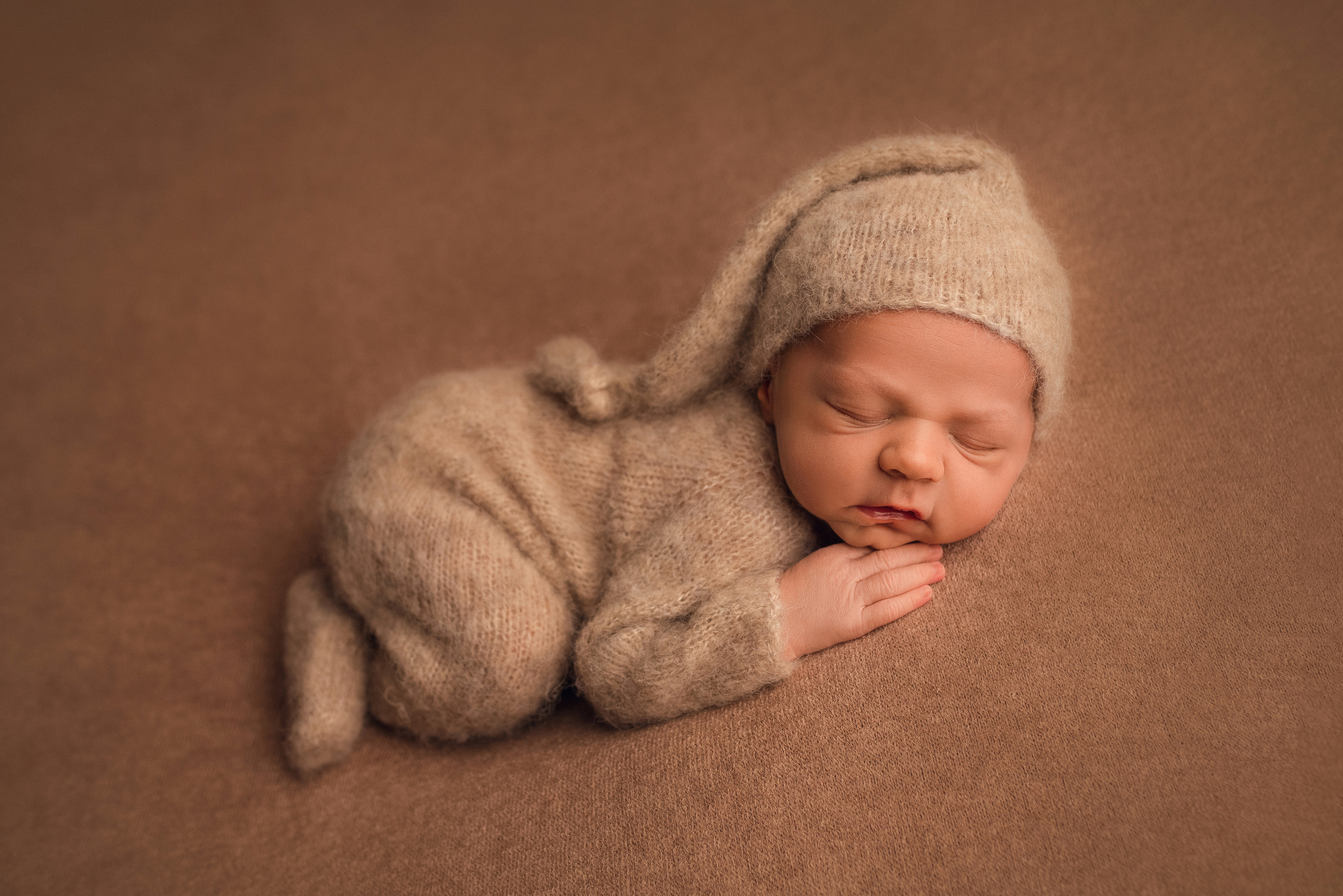 Ottawa Newborn and Baby Newborn Photographer Elena Helali