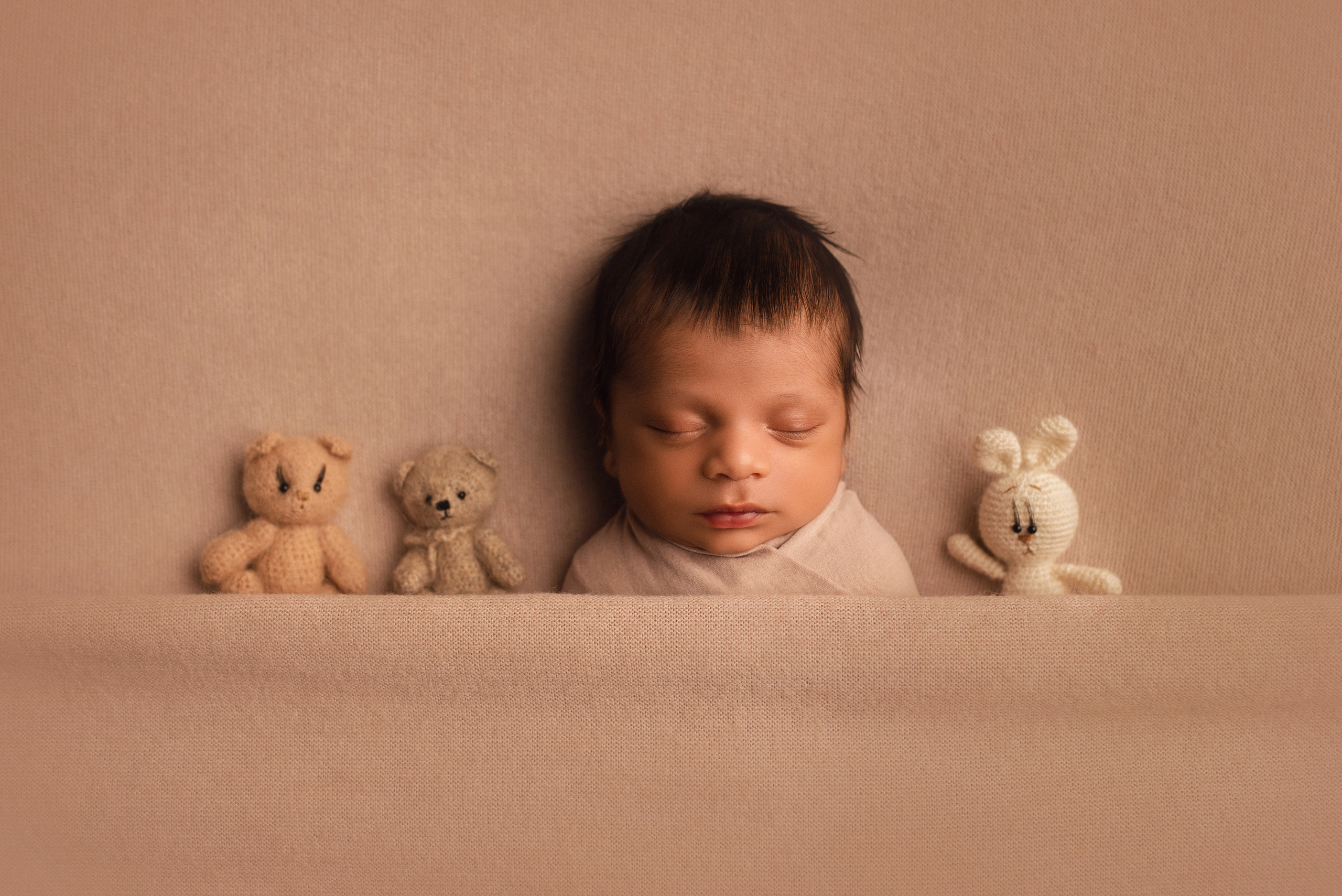 NEWBORN. Ottawa Newborn and Baby Newborn Photographer Elena Helali