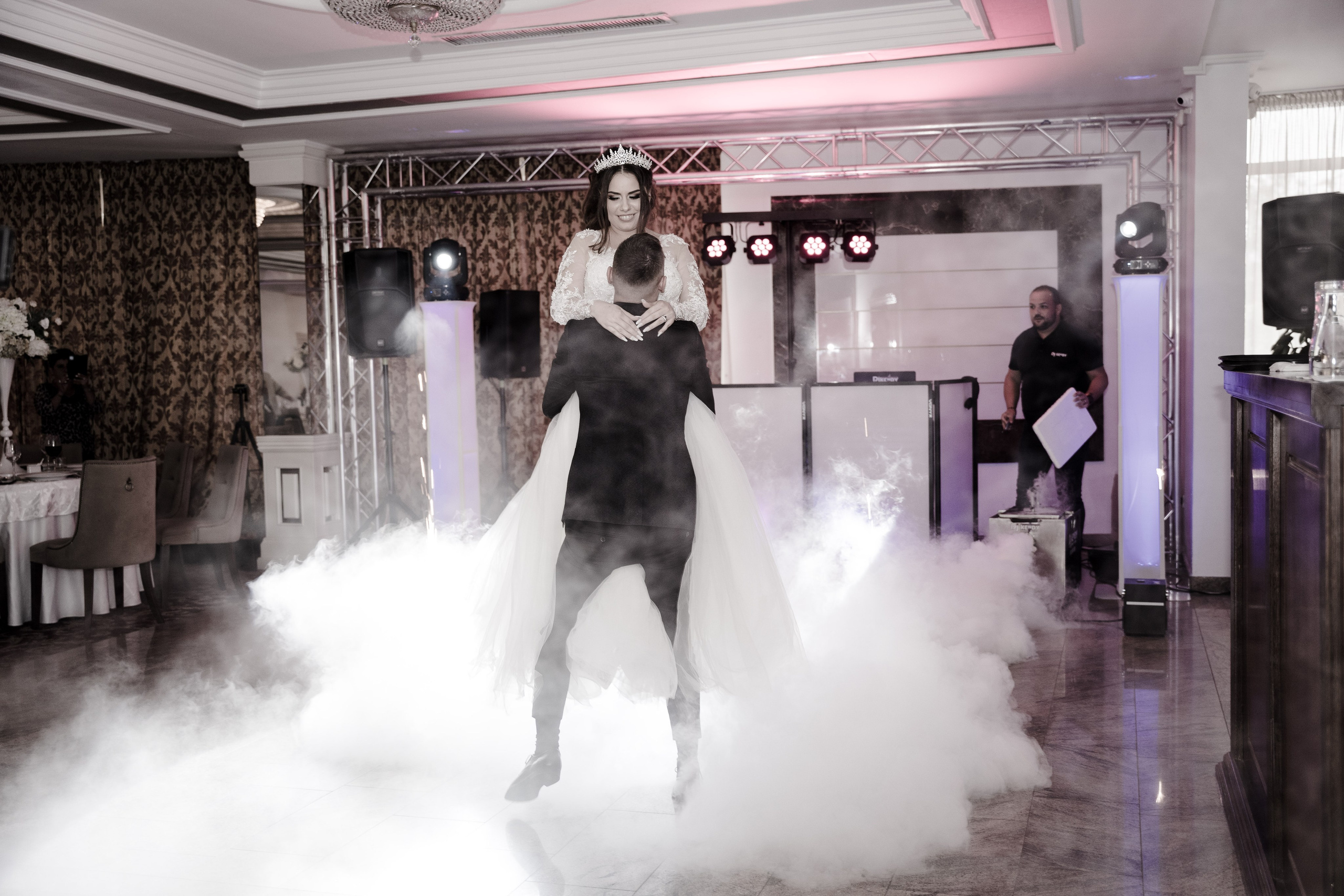 Nunta Teodora & Raul – Fotograf Videograf Emerald Oradea