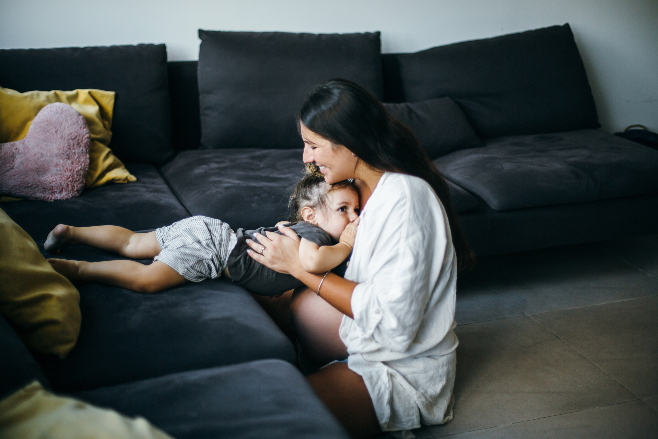 Home story. Family photographer in Israel