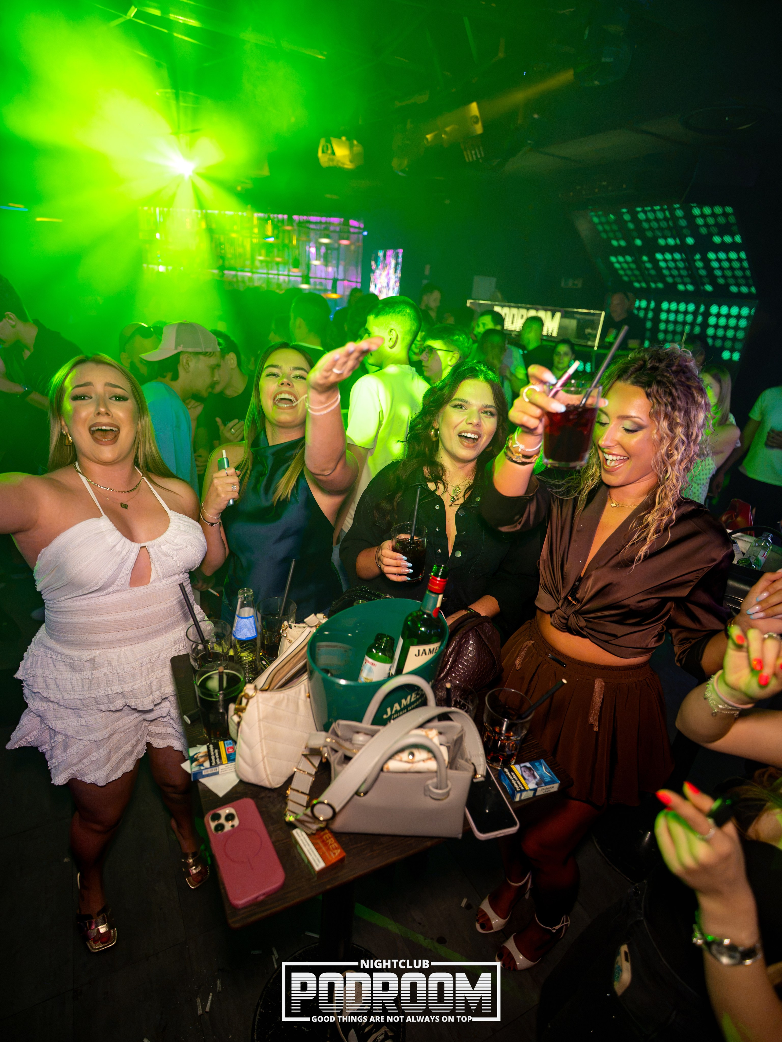 NightLife. Shiani Photography | Photographer in Zadar (Available Worldwide)|🇭🇷 Šime Aviani Fotograf iz Zadar|dostupan u cijeloj Hrvatskoj