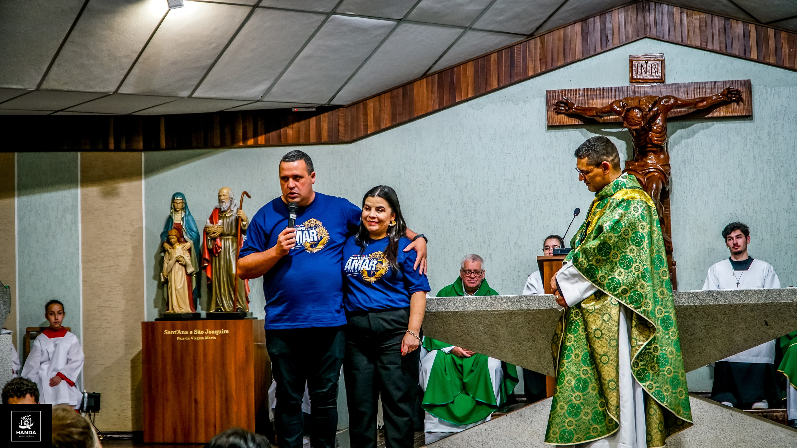 Acampamento Casais. Handa Produções