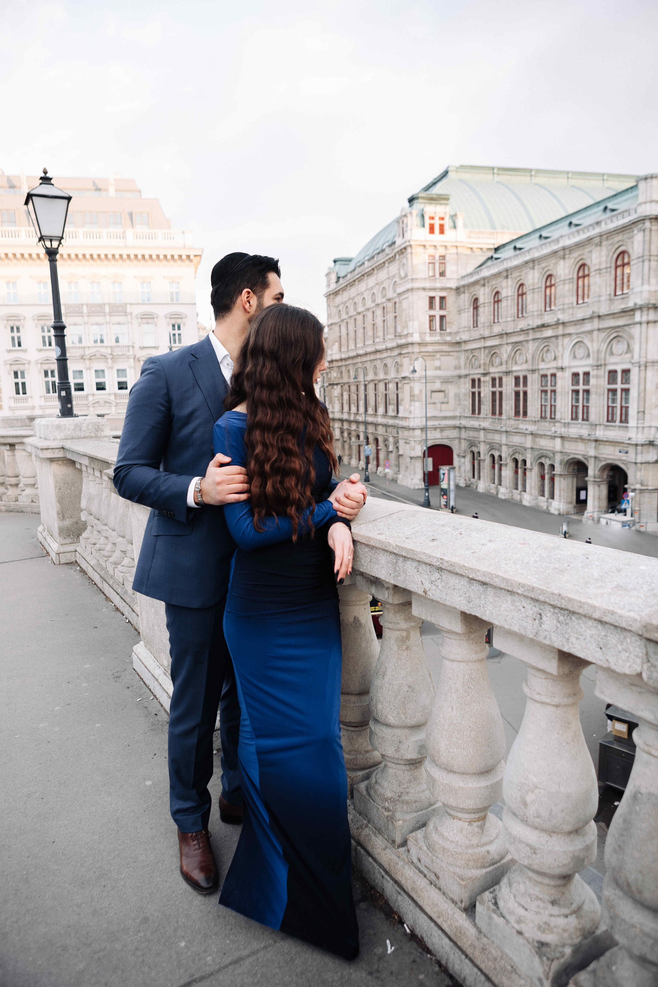 A LOVE STORY IN VIENNA. PHOTOGRAPHER IN ISRAEL