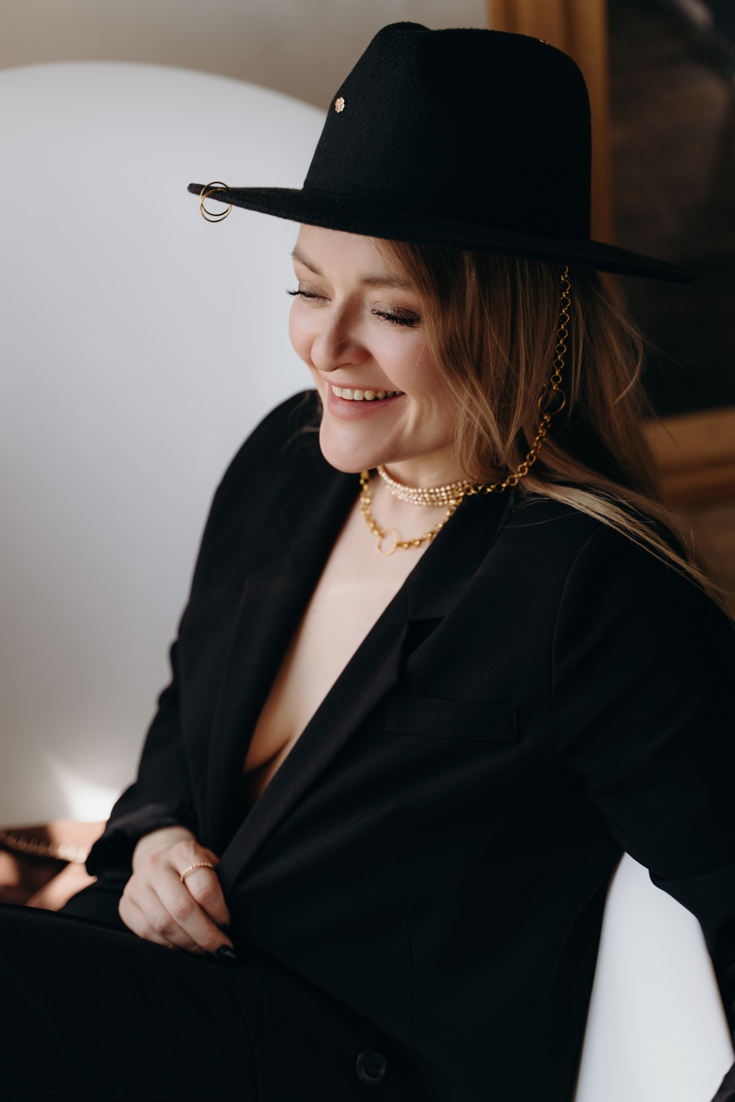 Content: Astrology. Дарья Филькова — фотограф и видеограф в Тбилиси, Грузия