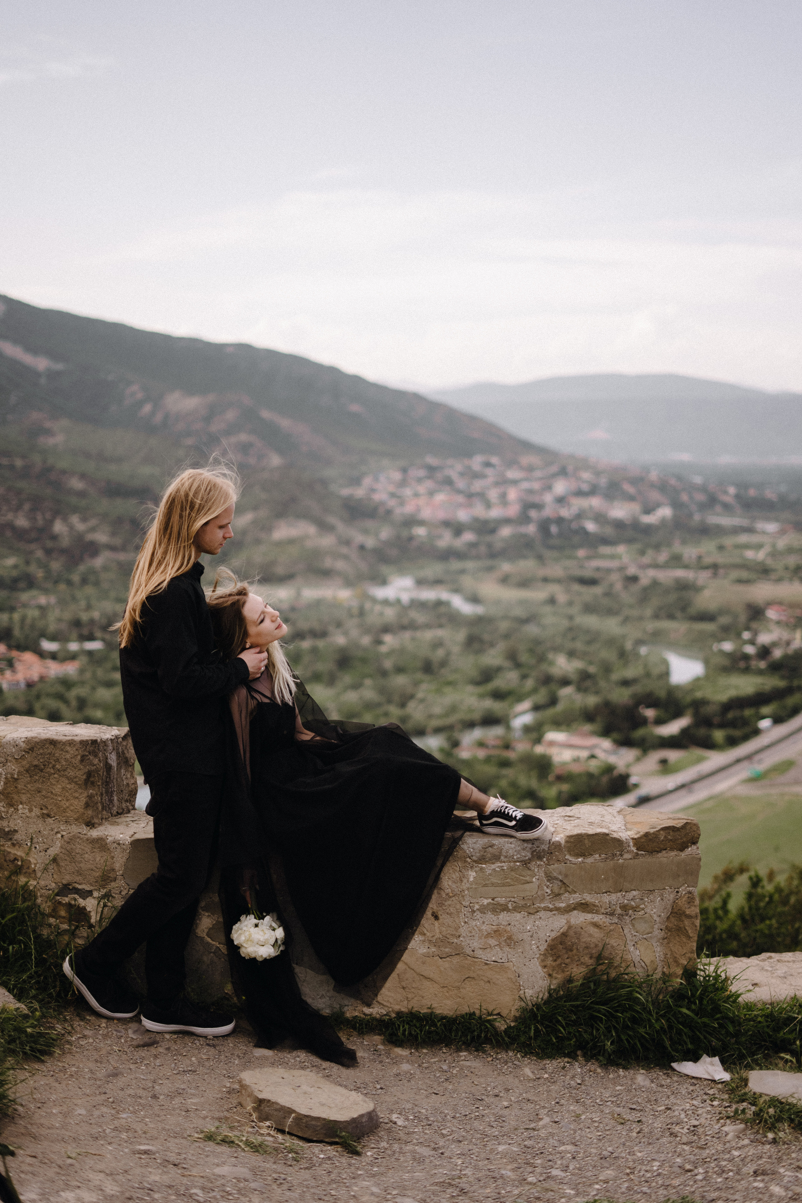 Jvari, Mtskheta. Dana & Nikolay. Дарья Филькова — фотограф и видеограф в Тбилиси, Грузия