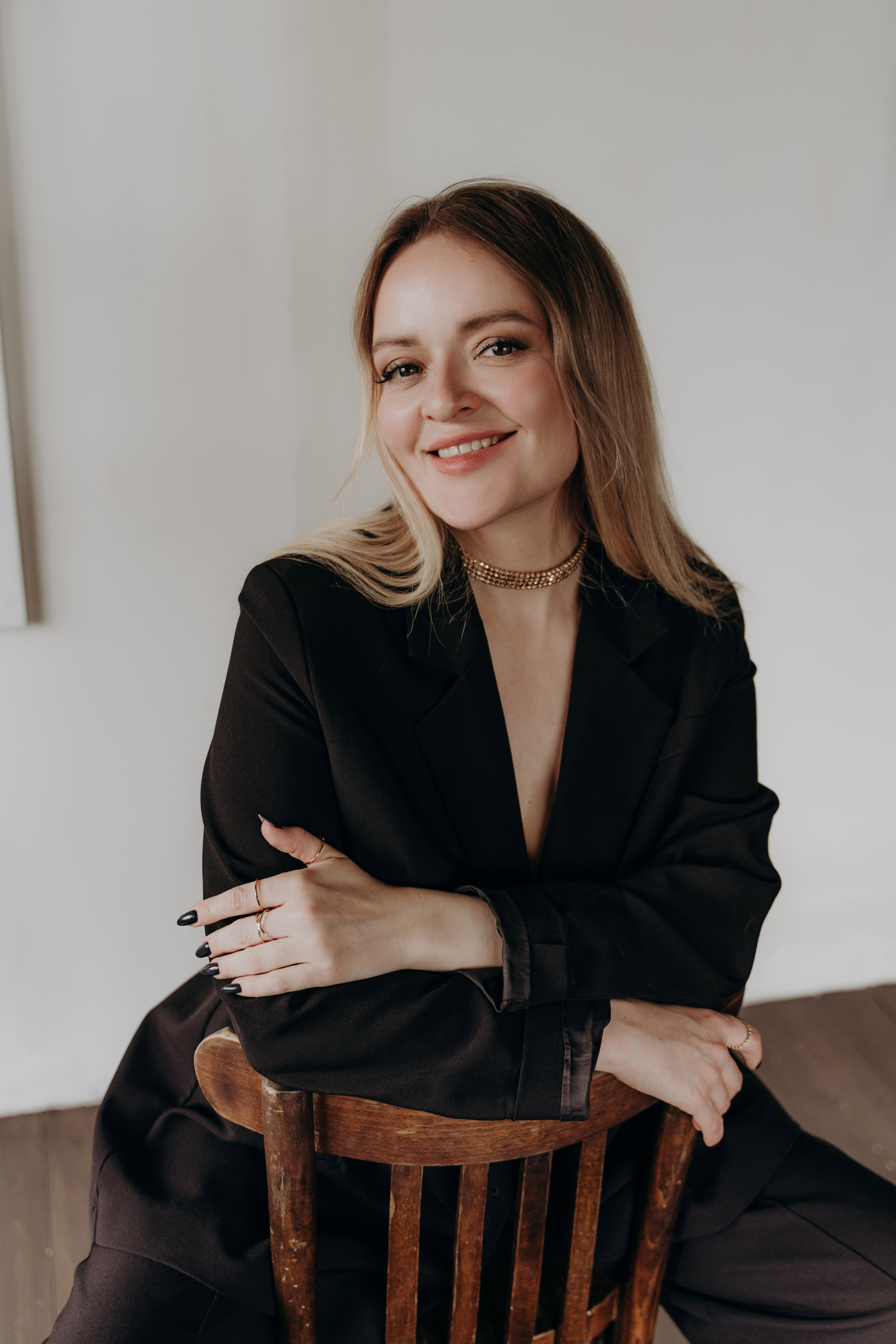 Content: Astrology. Дарья Филькова — фотограф и видеограф в Тбилиси, Грузия