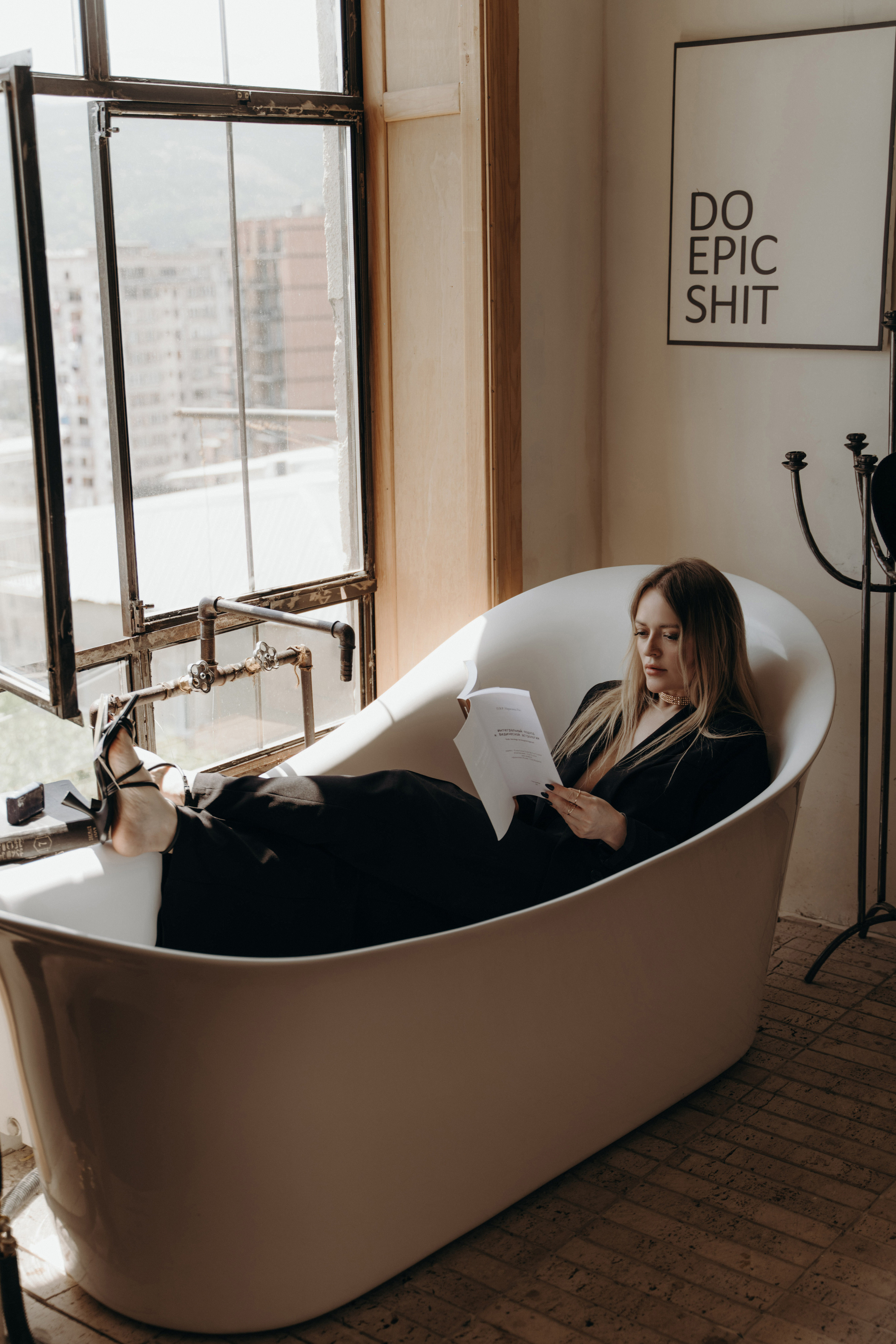 Content: Astrology. Дарья Филькова — фотограф и видеограф в Тбилиси, Грузия