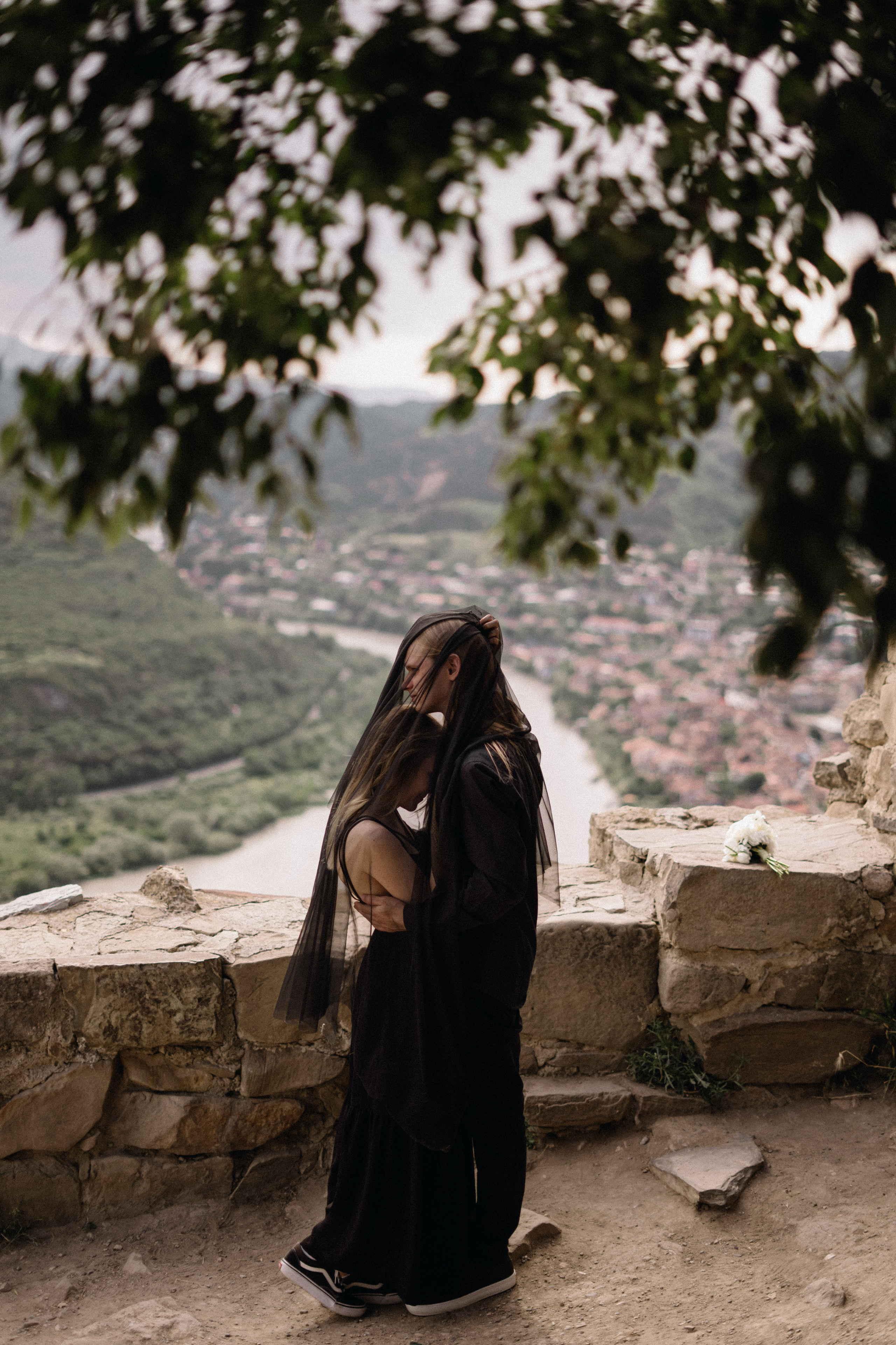 Jvari, Mtskheta. Dana & Nikolay. Дарья Филькова — фотограф и видеограф в Тбилиси, Грузия