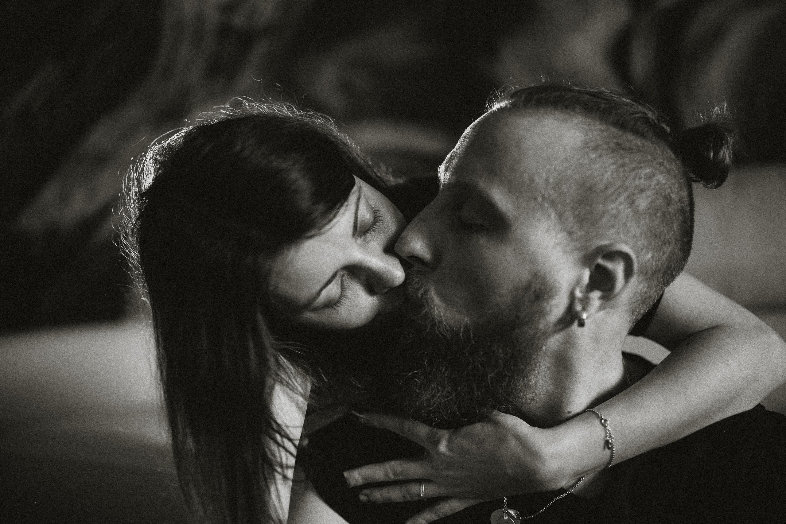 Amor vincit omnia. Wedding & Family photographer in County Donegal and Dublin, Ireland