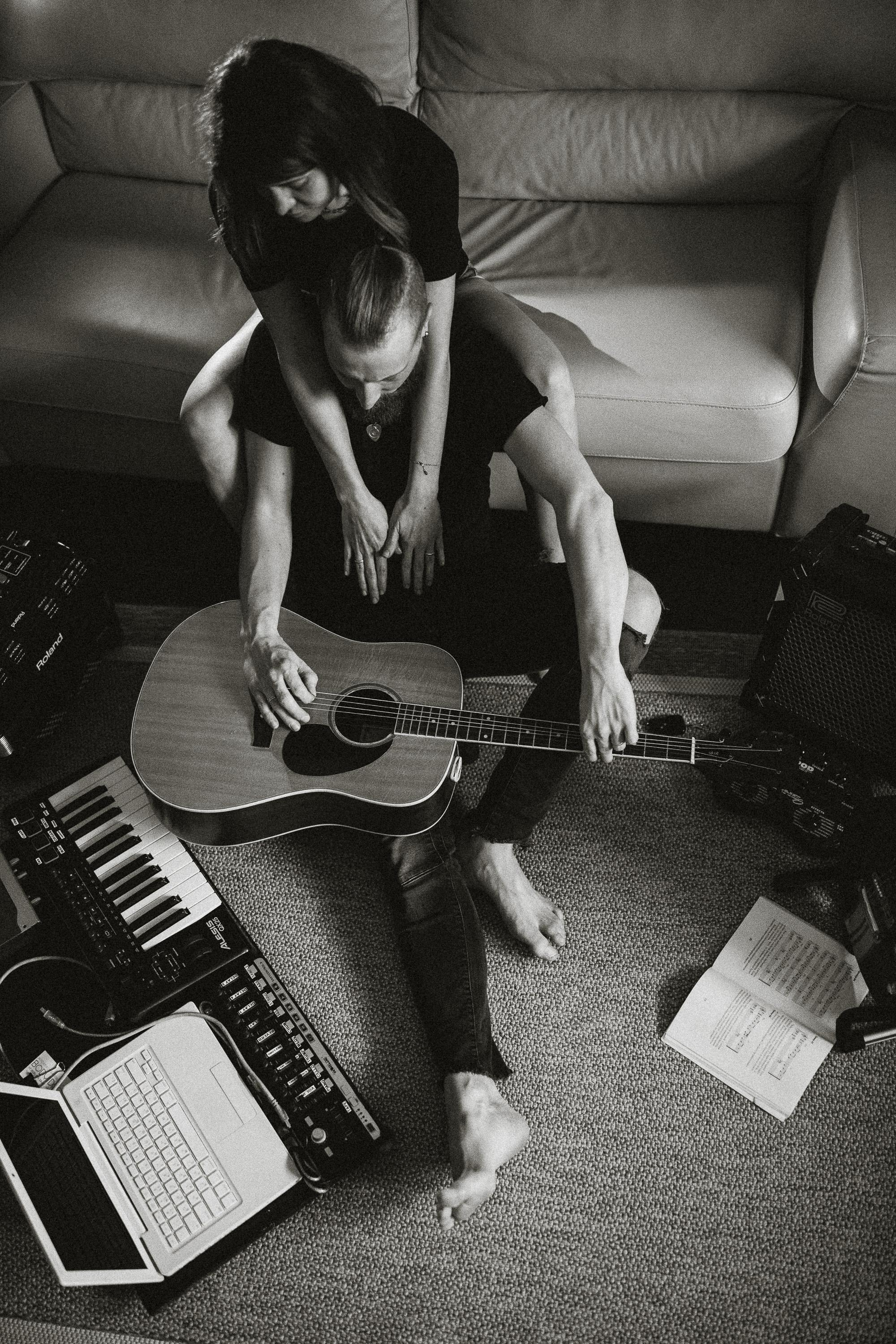 Amor vincit omnia. Wedding & Family photographer in County Donegal and Dublin, Ireland