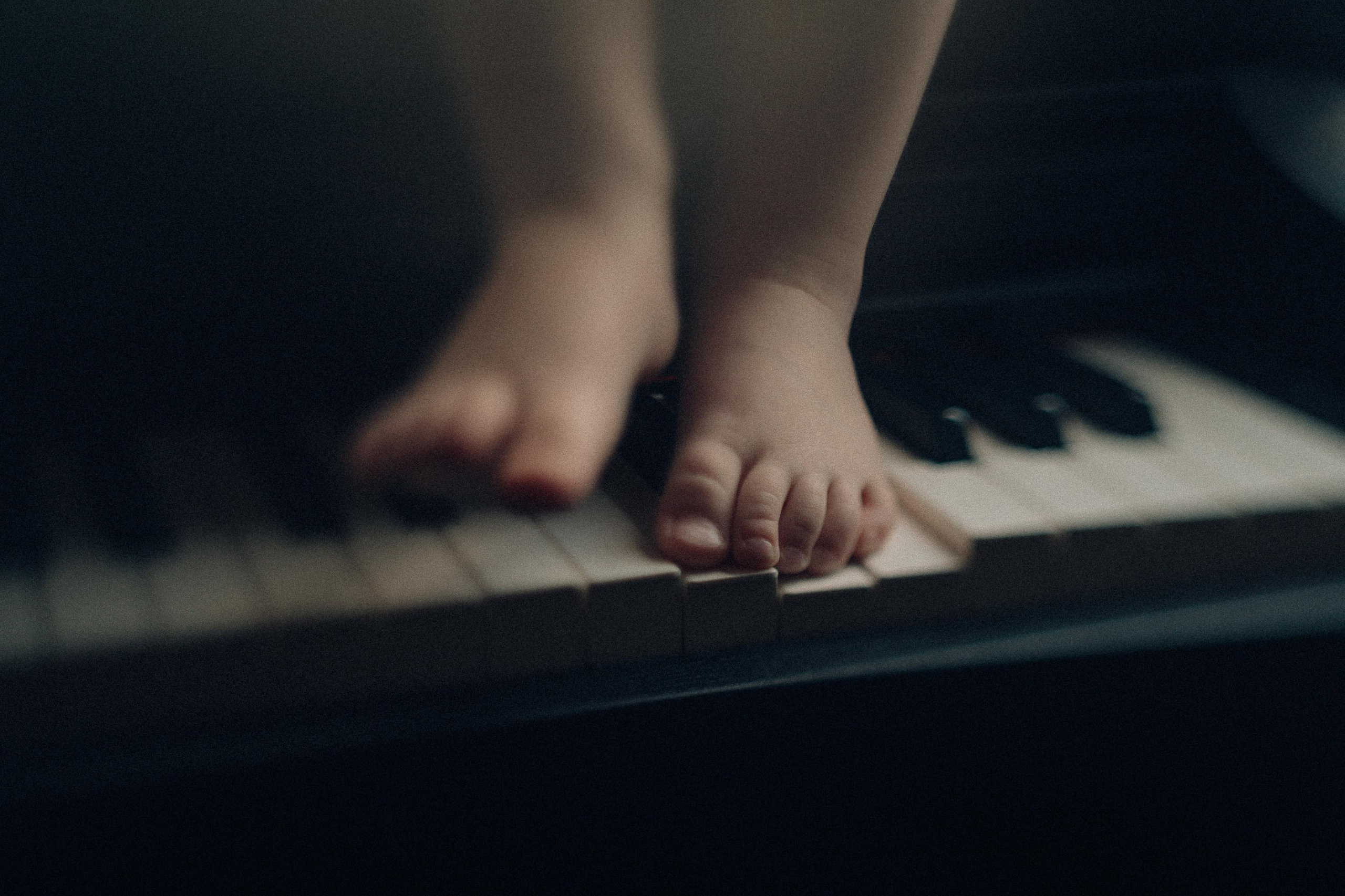 Mother and daughter photoshoot. Wedding & Family photographer in County Donegal and Dublin, Ireland