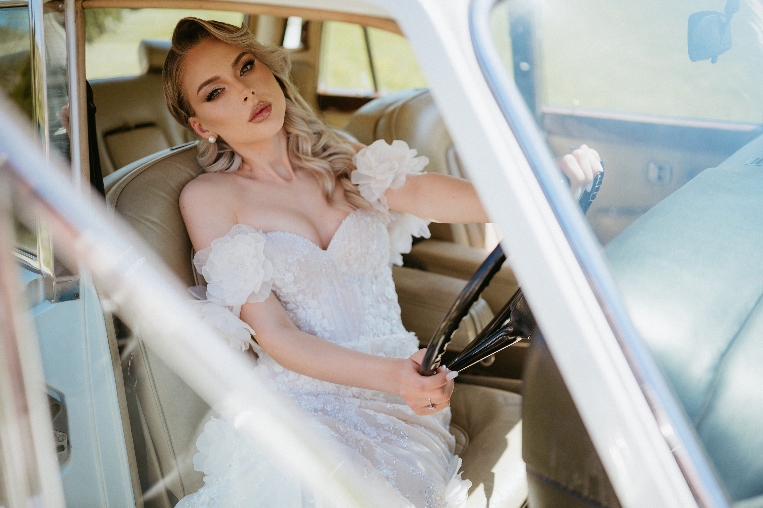 Cristina – Ședință foto bridal editorial | Valentin Melen. Valentin Melen - fotograf de nunta 🤍