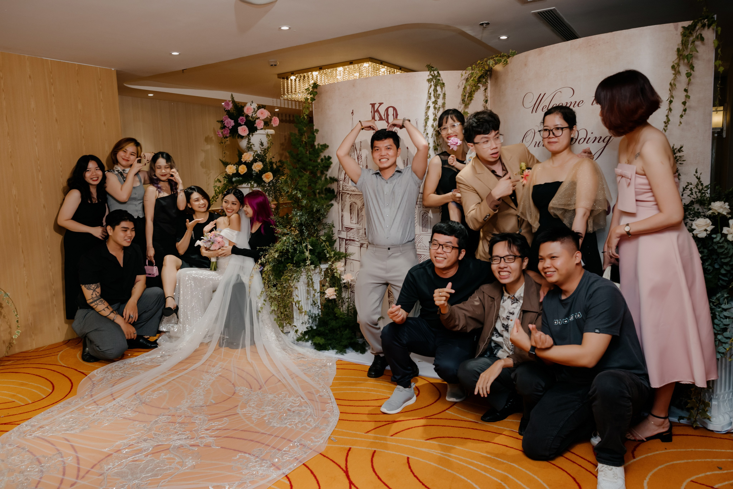 KHANG & QUYEN / Lavela Hotel. Saigon Wedding Present | Art Beyond Moments