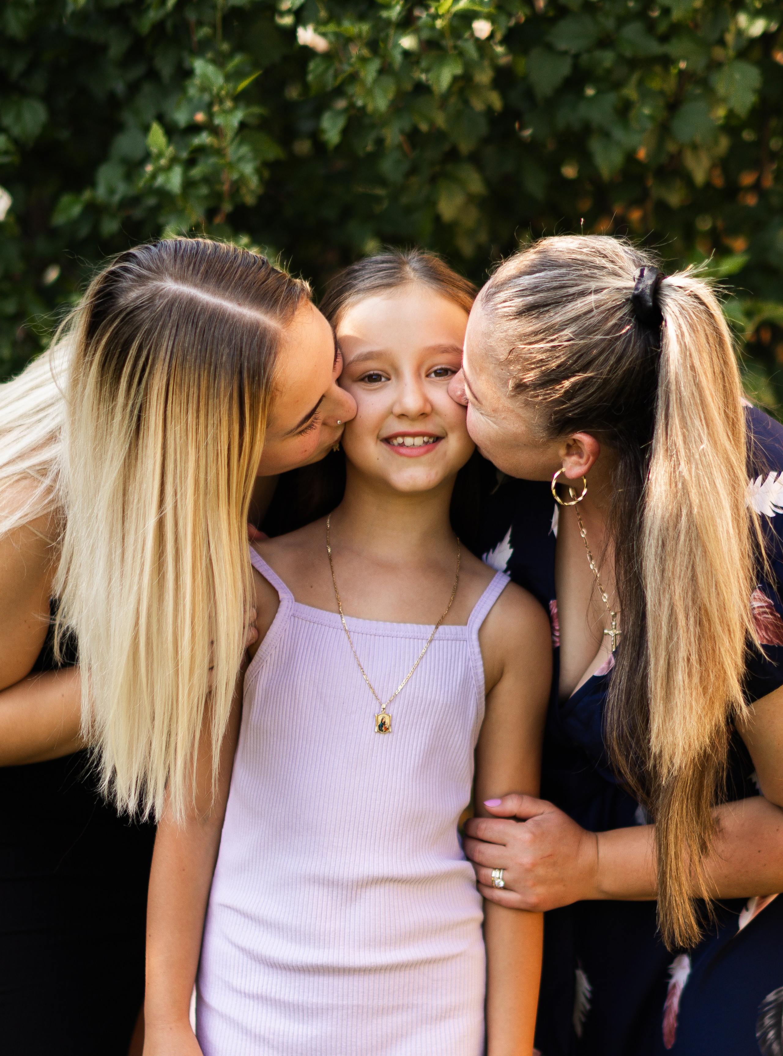Familia Gavrila. Fotograf de portrete și evenimente din Cluj-Napoca. Ședințe foto individuale, nunți, botezuri și aniversări în Cluj și județul Cluj