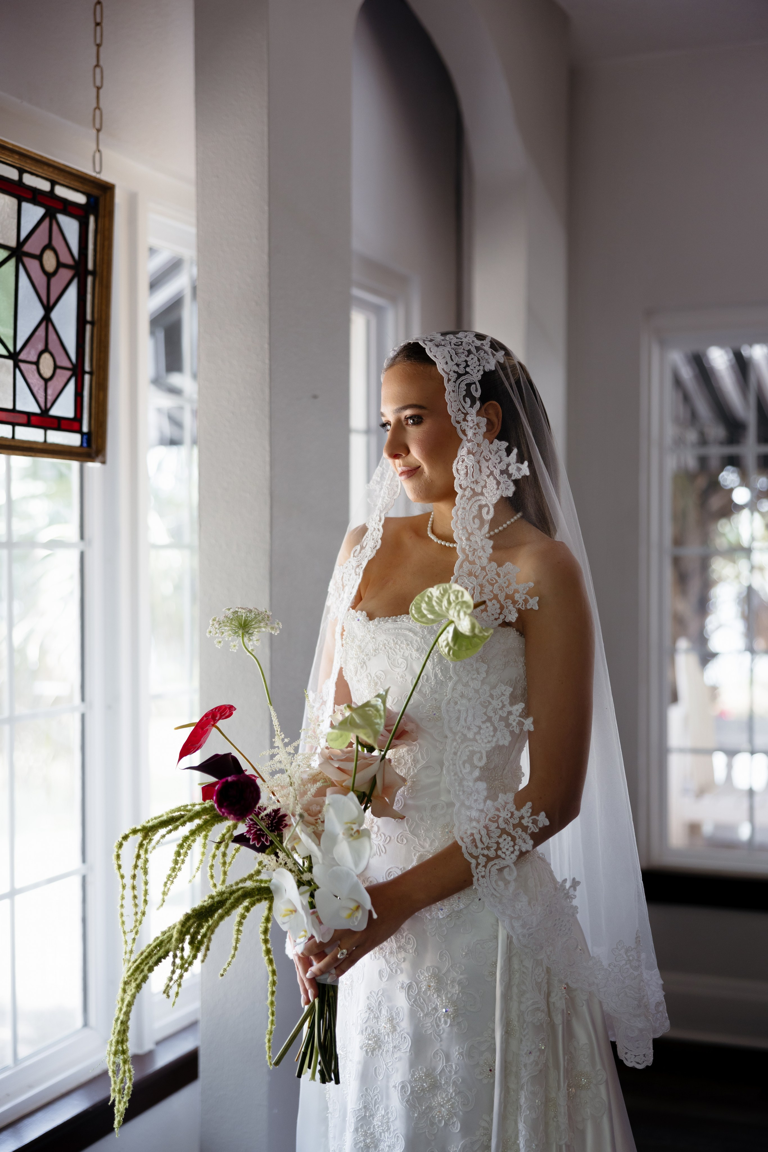 Reys wedding at Lake Lucy. Photographer Anastasia Nagibina