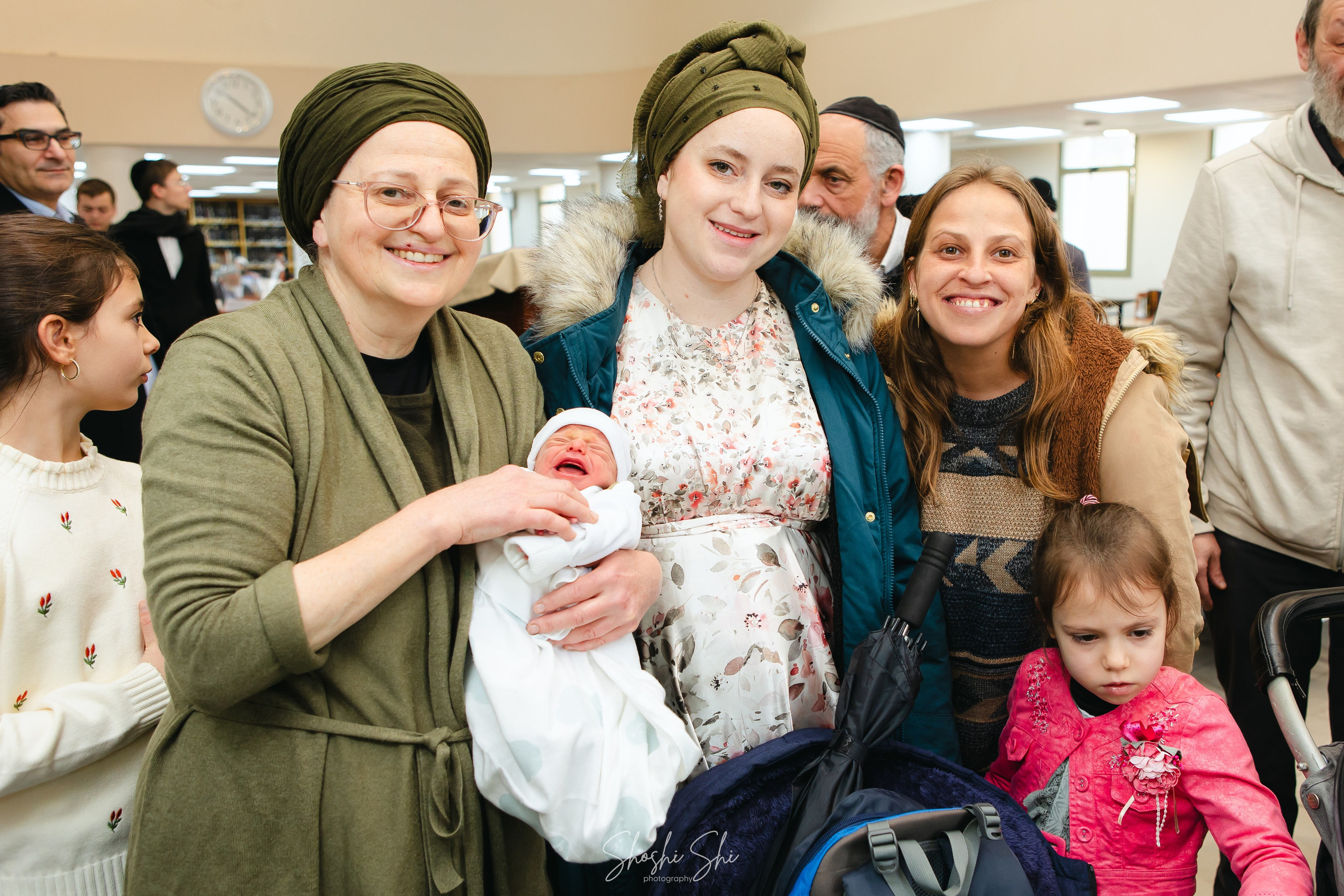 BRIT TWINS. Https://shi-photo.com/