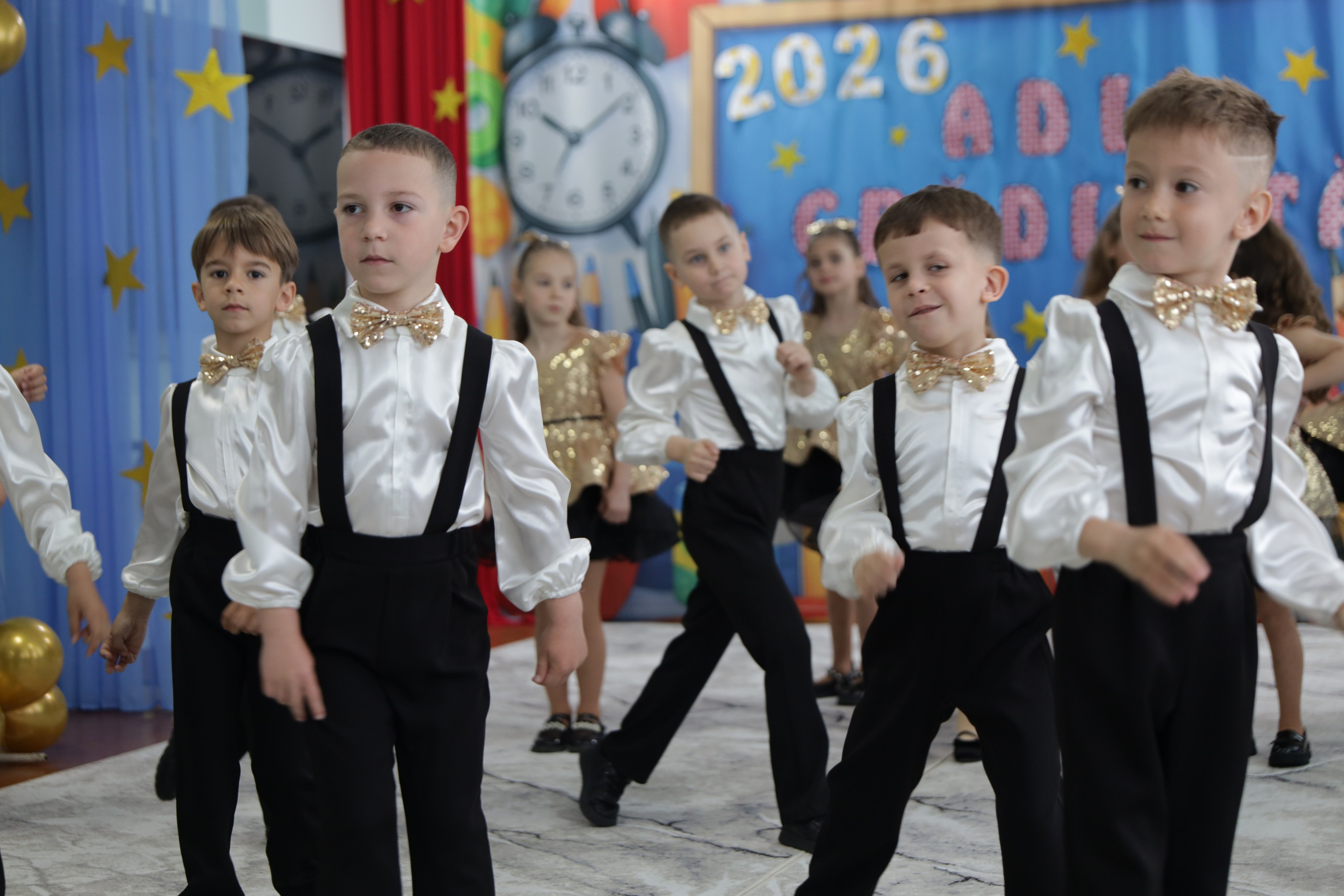 O filă de copilărie.... Alika Dia- Fotograf în Republica Moldova, Strășeni