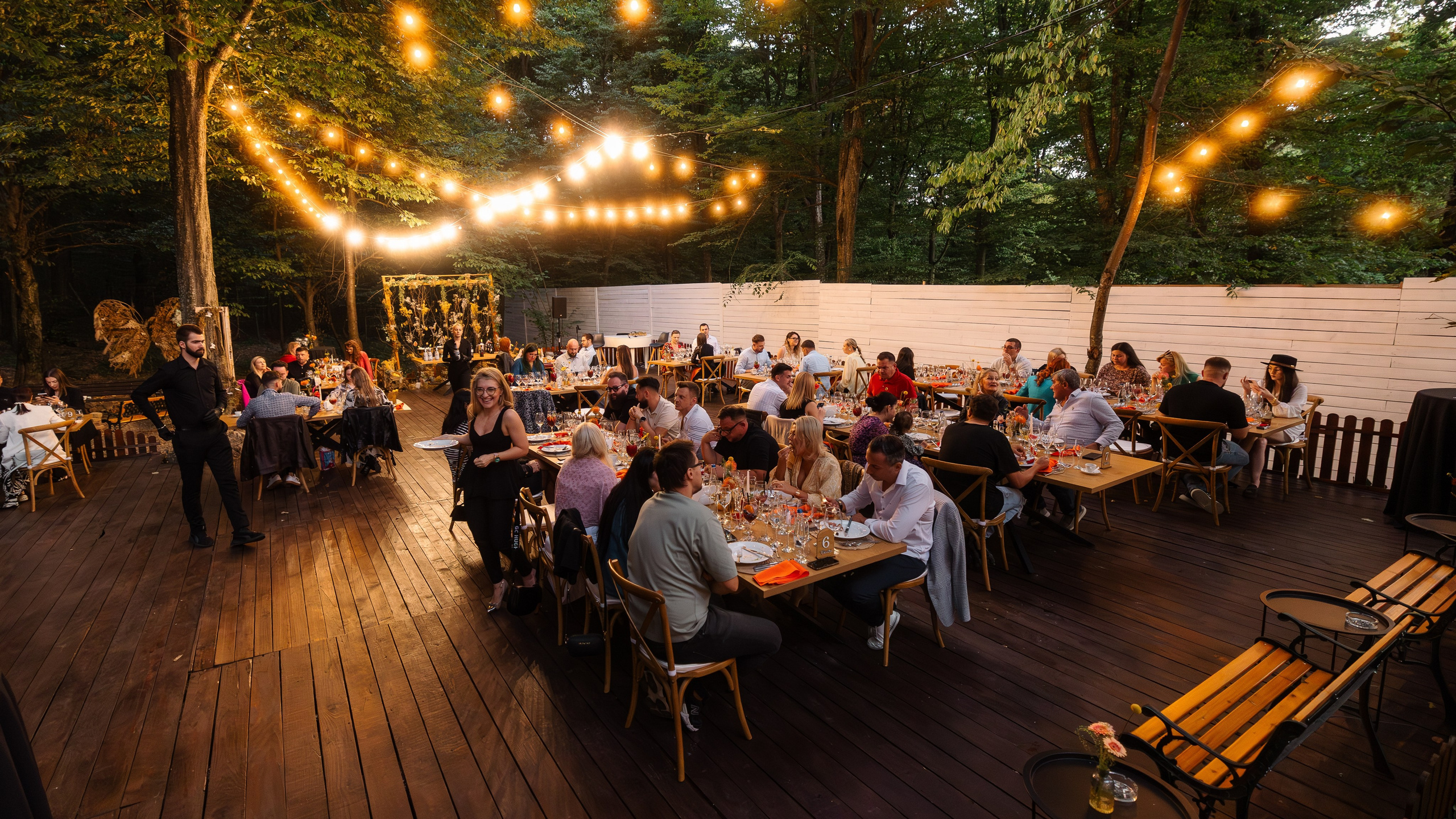 Wine Dine Challete. Marius Ciocan