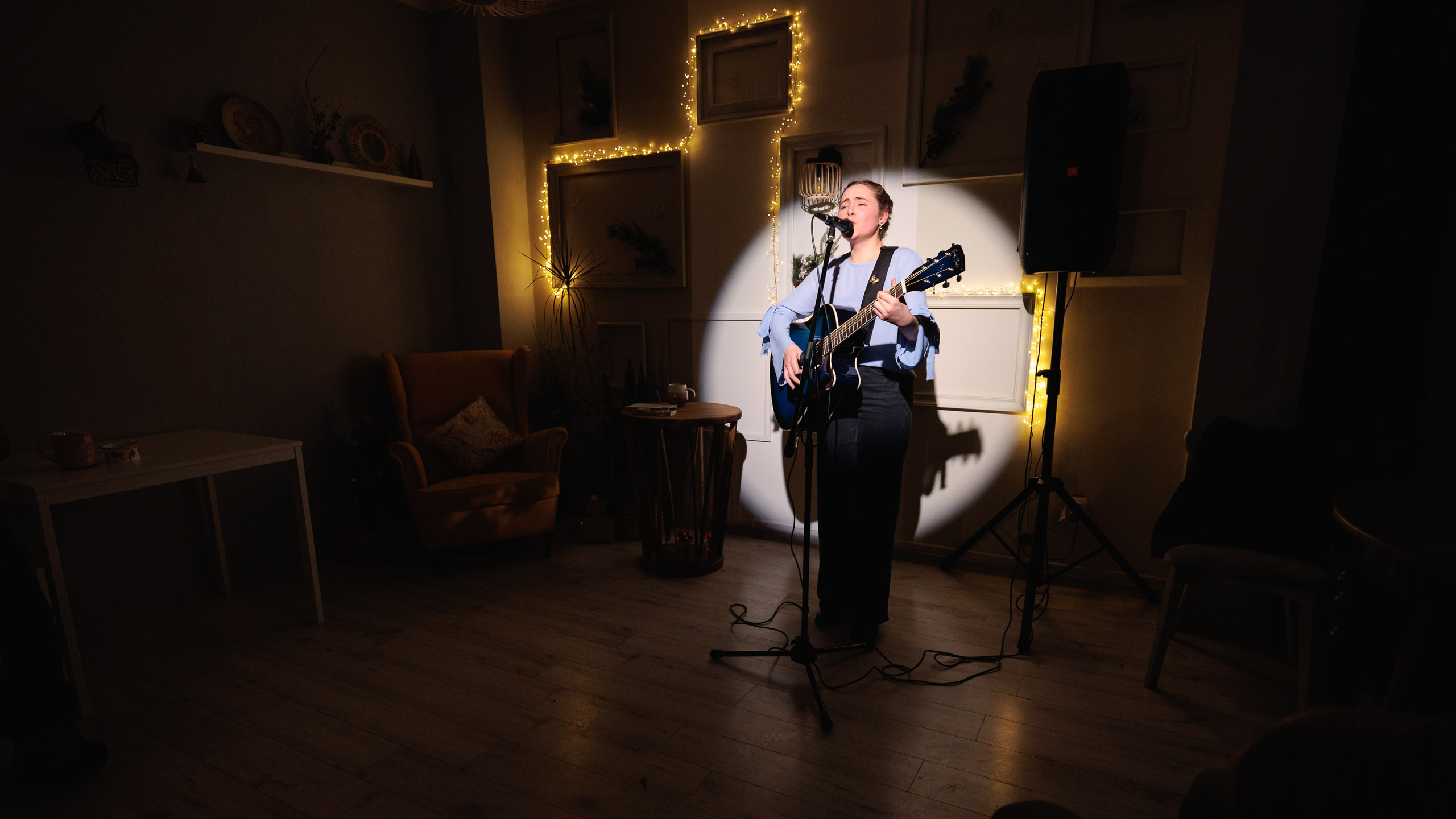 Ecaterina Opera - Caferamica. Marius Ciocan