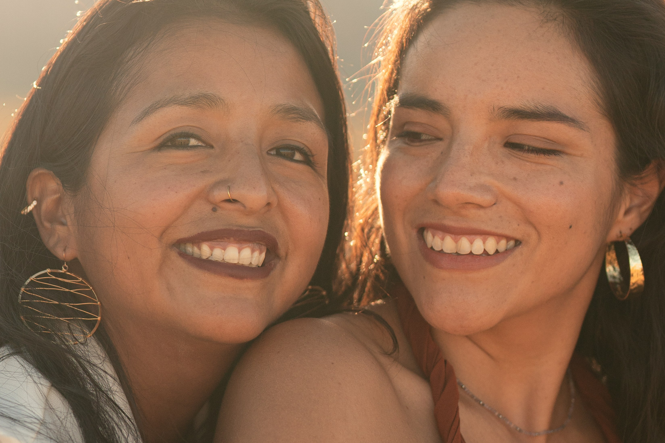 Liz&Fatima. Wedding & elopement photographer Viktoriya Kravtsov. Las Vegas