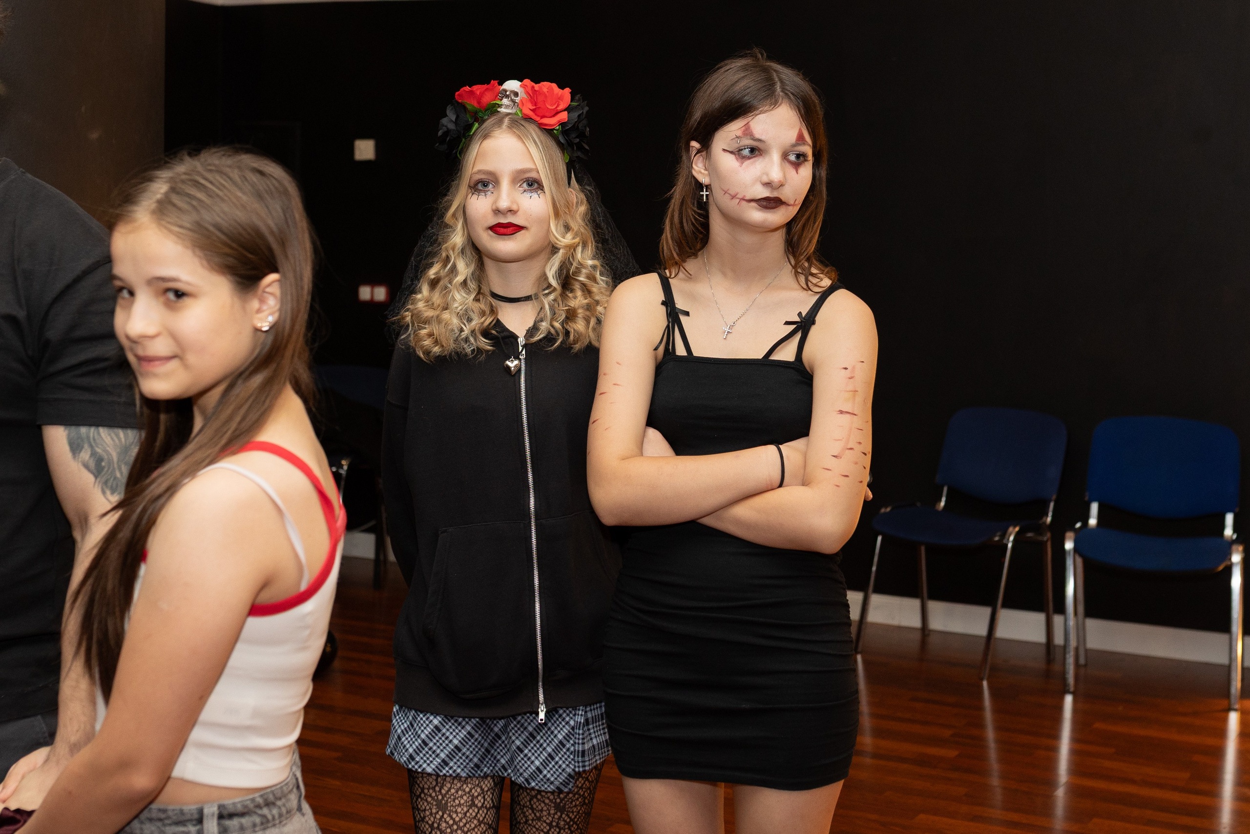 Leo dance studio Helloween 2025. Семейный и детский фотограф в Варшаве Мила Бобровская