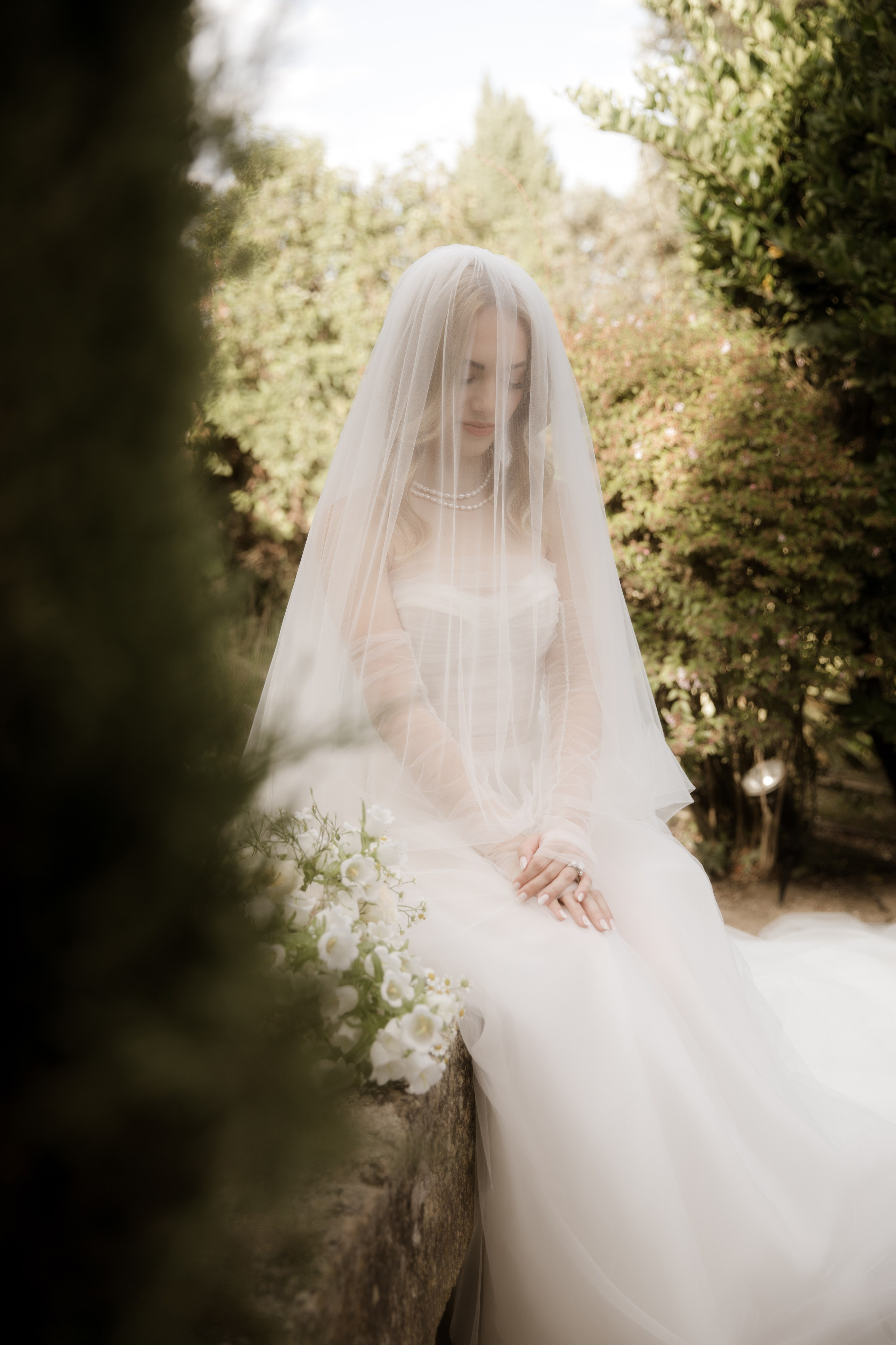 PJ & Yonna. Hotel Castell d’Emporda. Paola fotógrafo / videografo de bodas en Barcelona