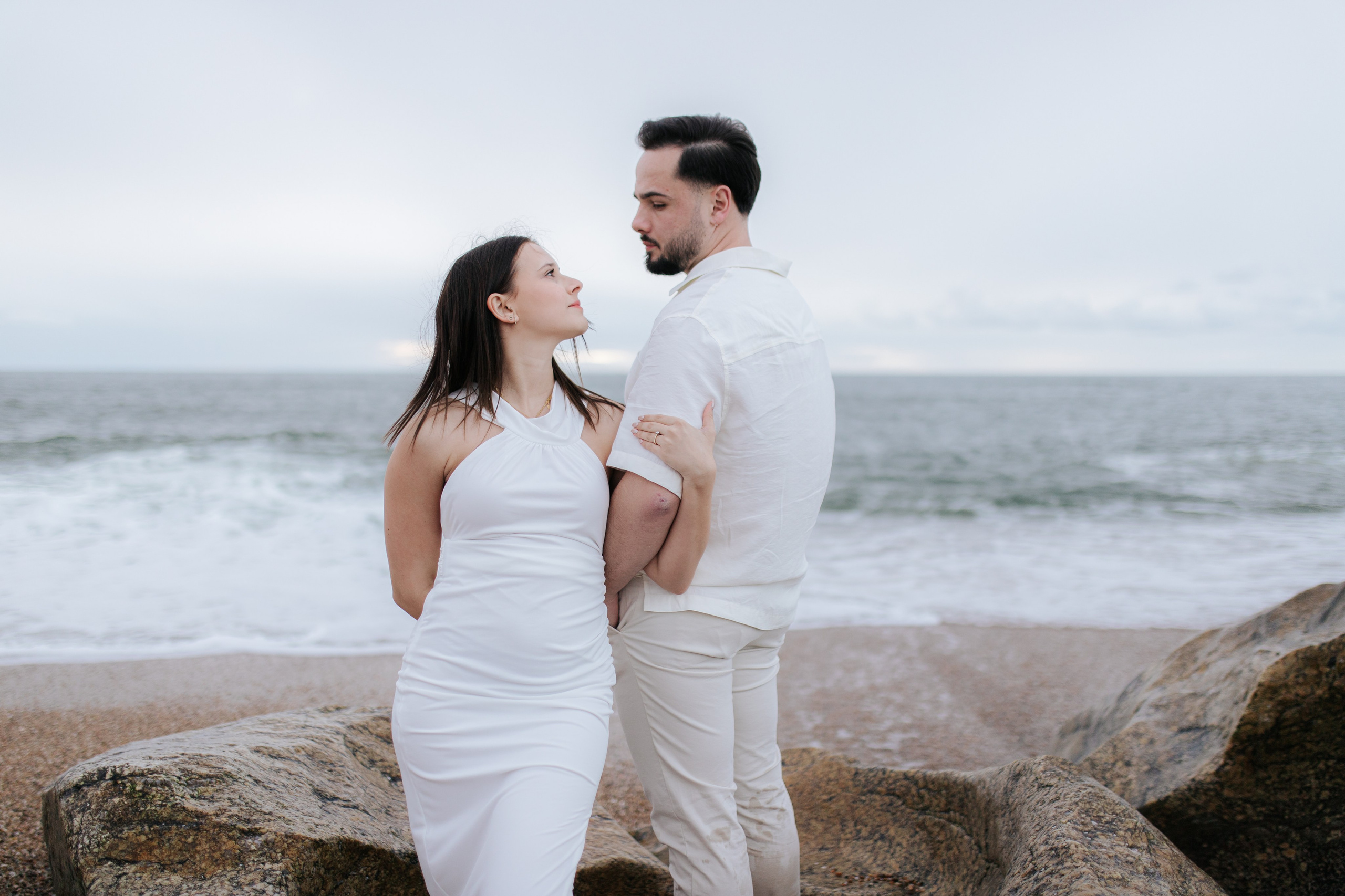 Isabel Mendes. Davi Valente