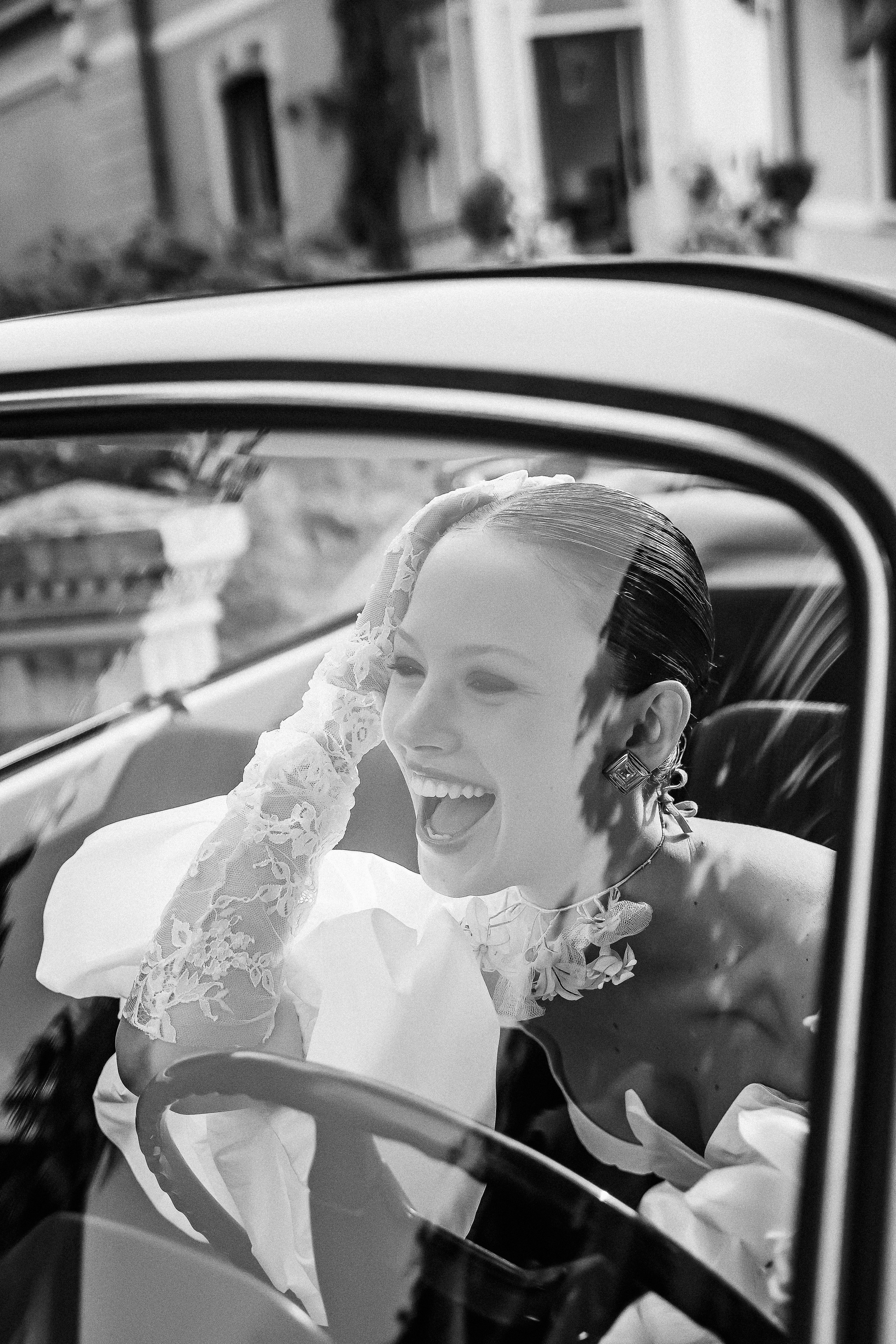 Intimate wedding in Italy / Lake Como. Wedding photographer Como Lake, Italy