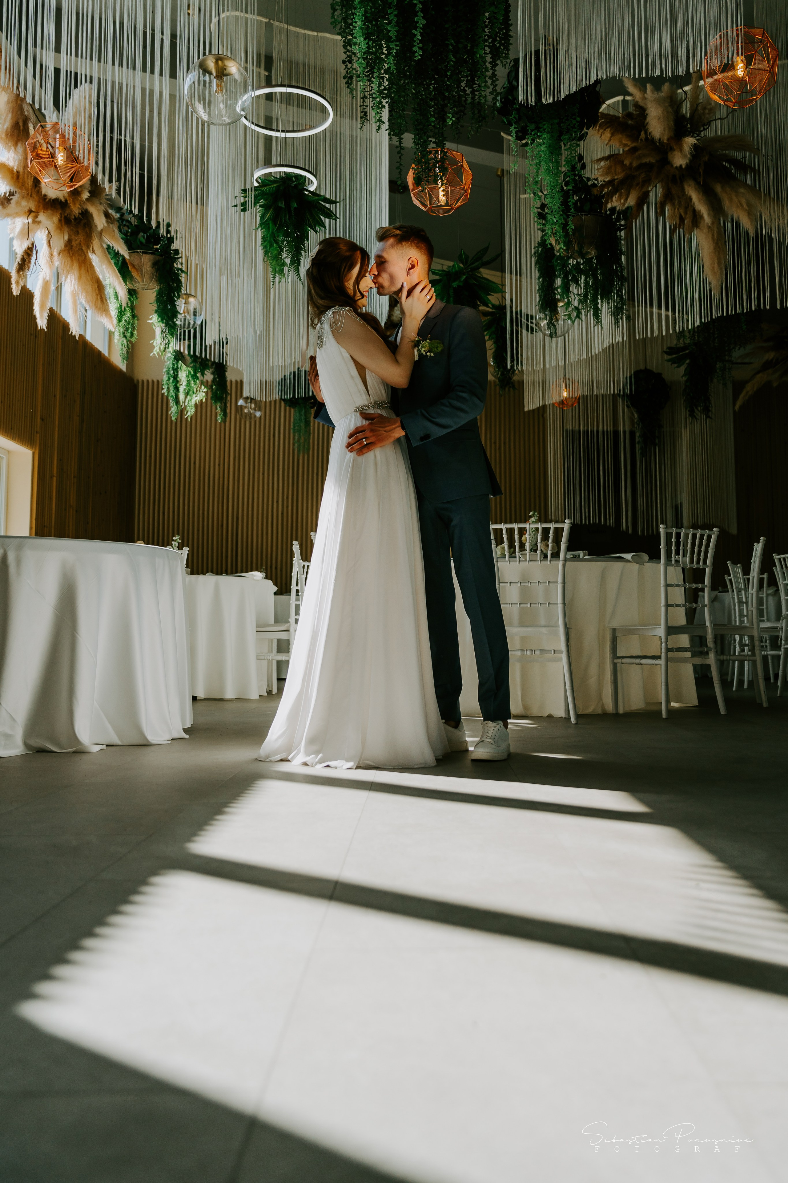 Adelina & Angel. Sebastian Purusniuc Fotograf - Iasi