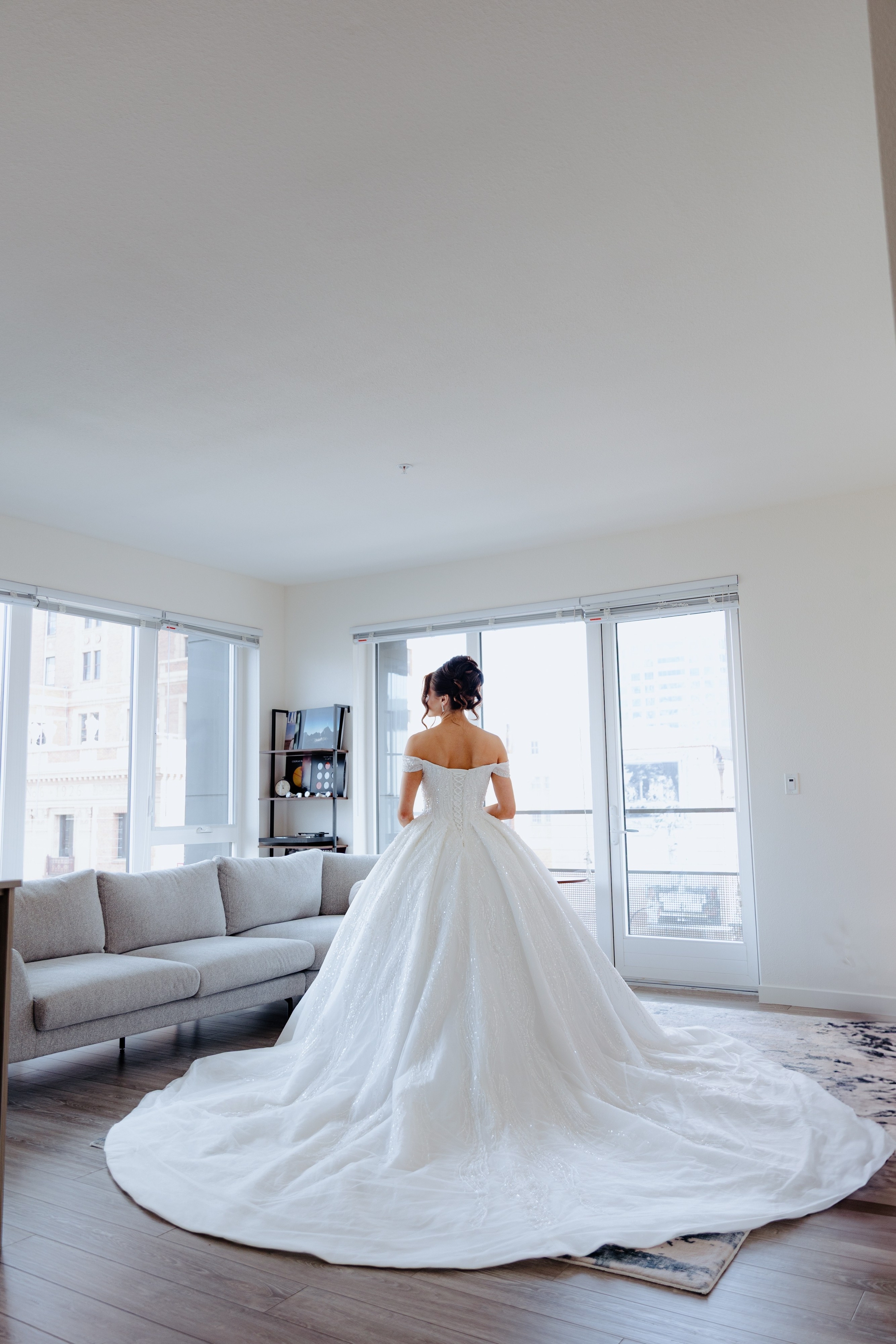 Oksana Bridal Preparation. Wedding Photography & Videography San Francisco, Sacramento