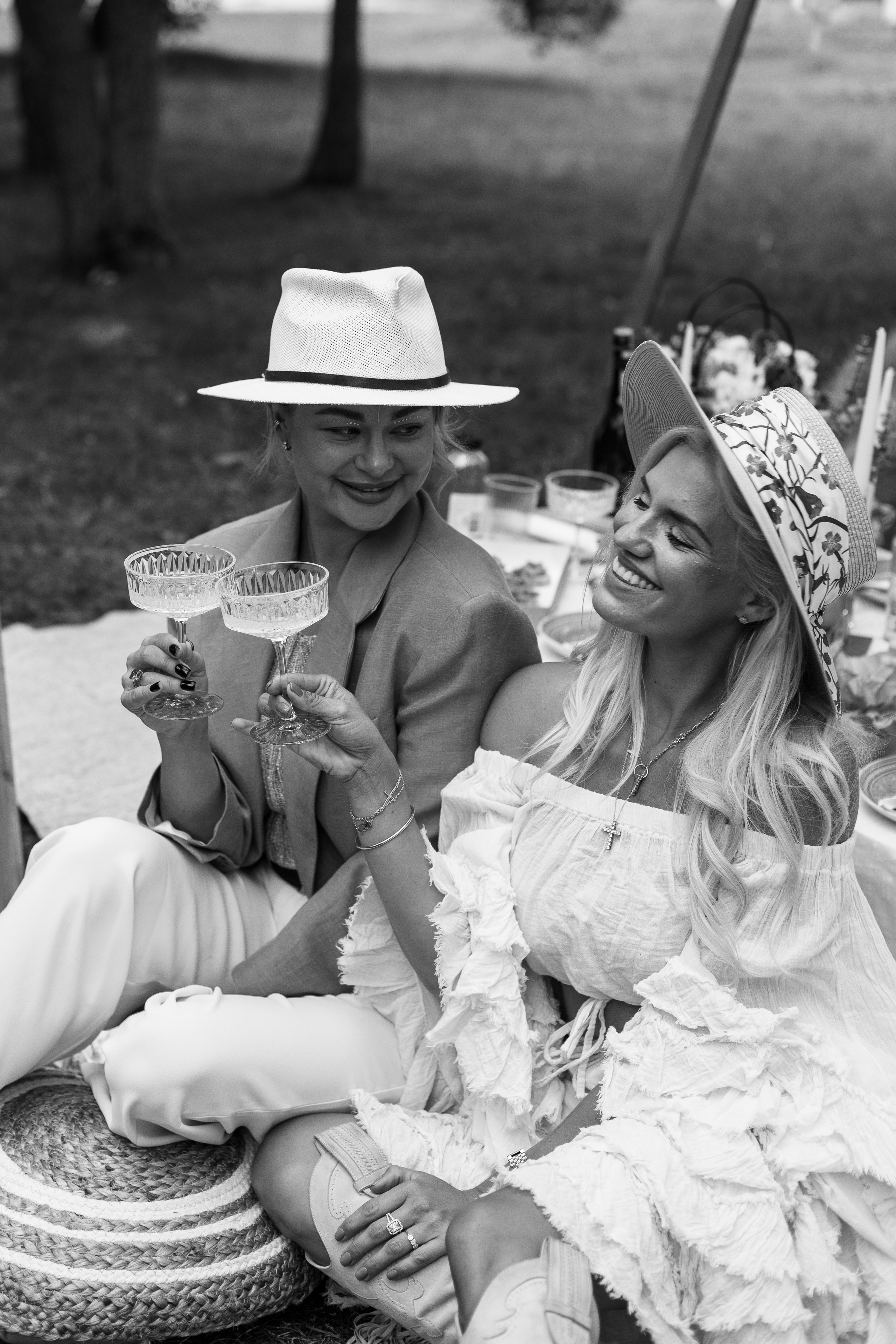 Пикник с девчонками. Главная