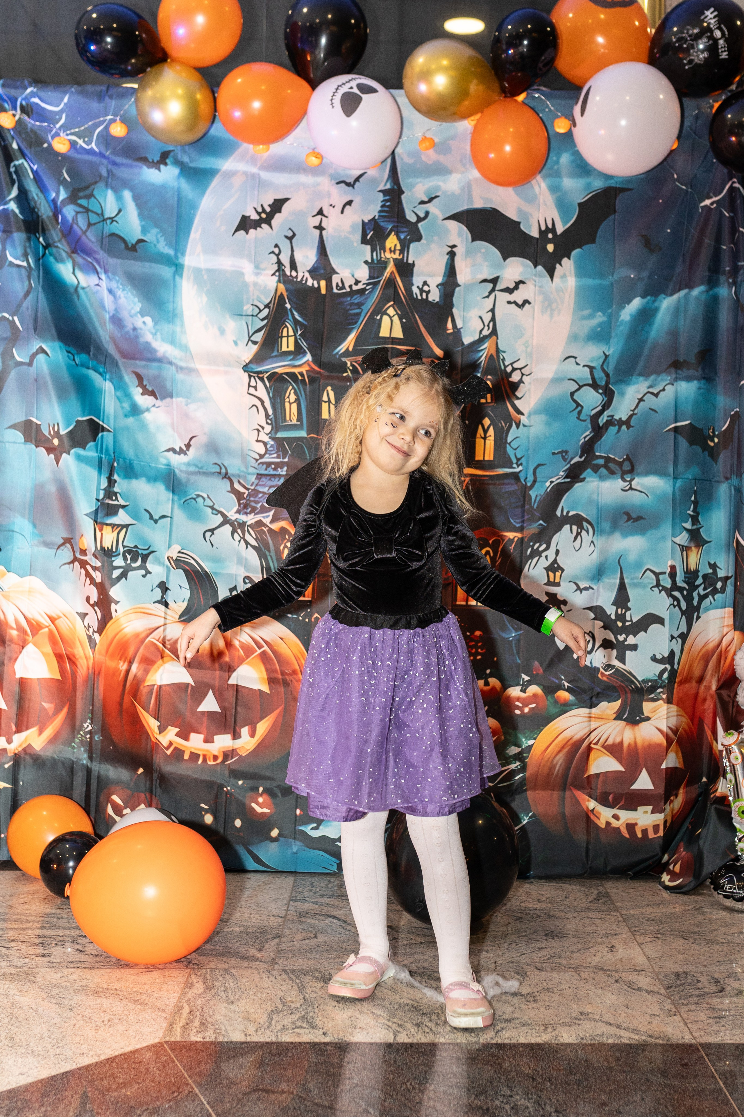 Leo dance studio Helloween 2025. Семейный и детский фотограф в Варшаве Мила Бобровская