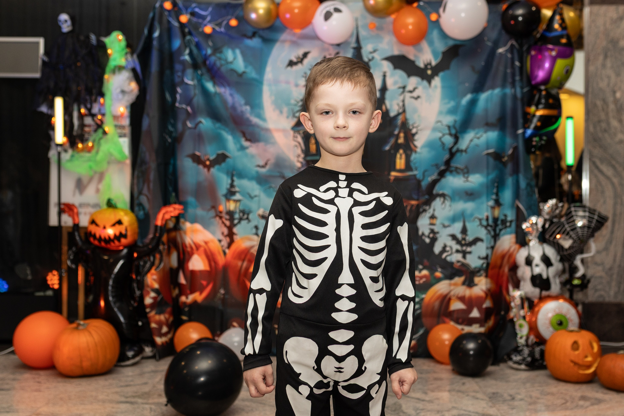 Leo dance studio Helloween 2025. Семейный и детский фотограф в Варшаве Мила Бобровская