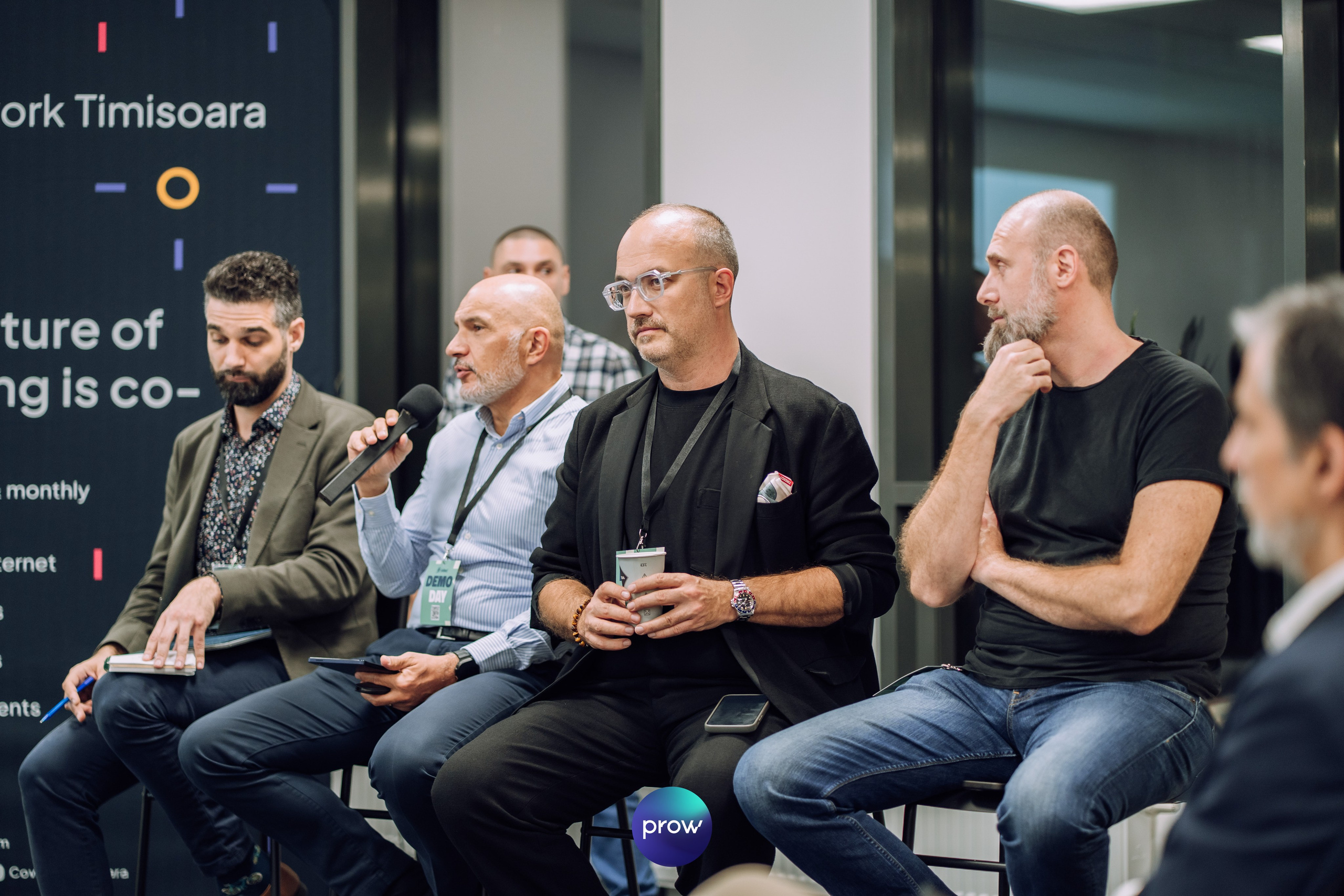 InVest DemoDay @ Cowork. Cozac Cristian Photographer