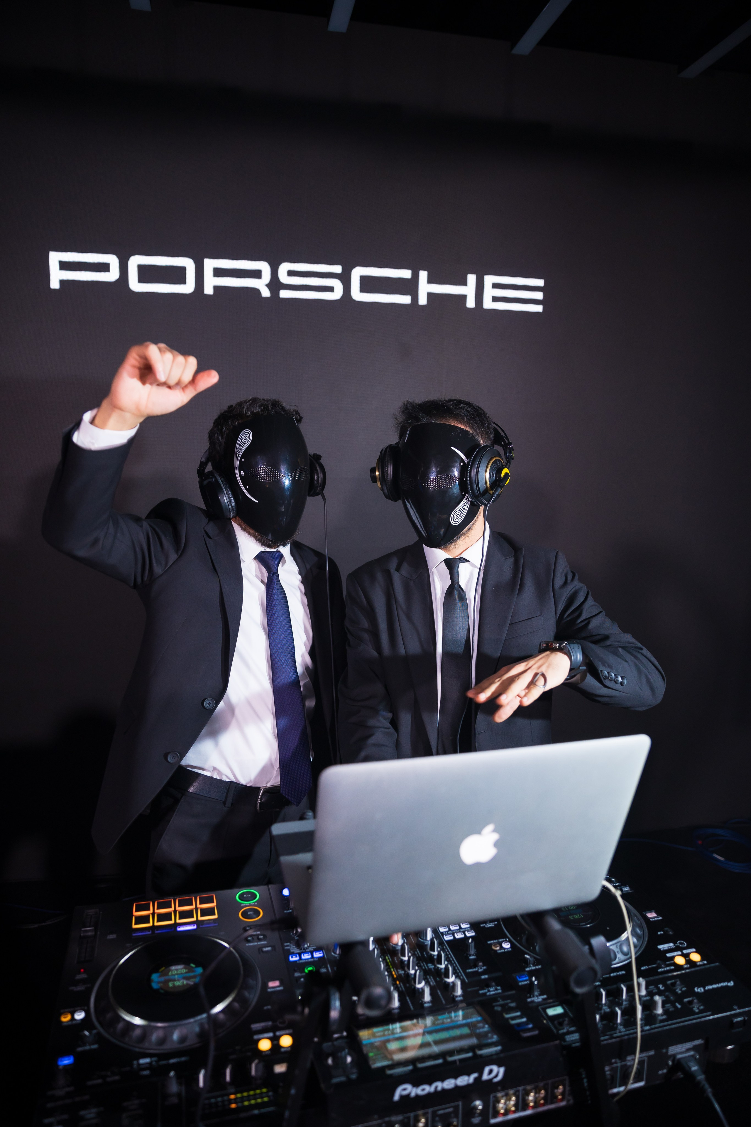 Porsche Studio. Открытие первого официального дилерского центра Porsche в Узбекистане. Профессиональная Фото-Видео Студия Геннадия Нестеренко | Ташкент и Весь Узбекистан