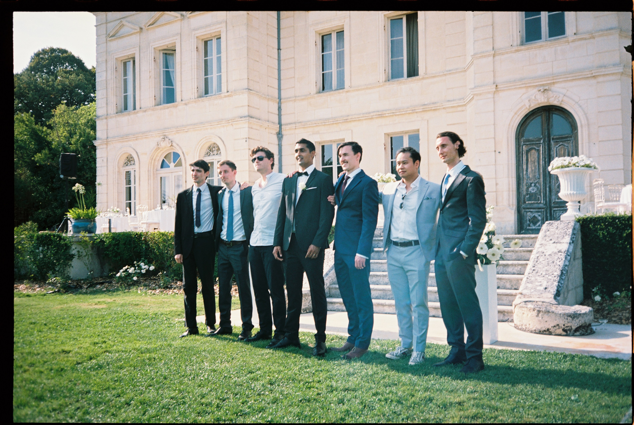Wedding in a French Château | Destination Wedding Photography. Wedding photographer in Italy