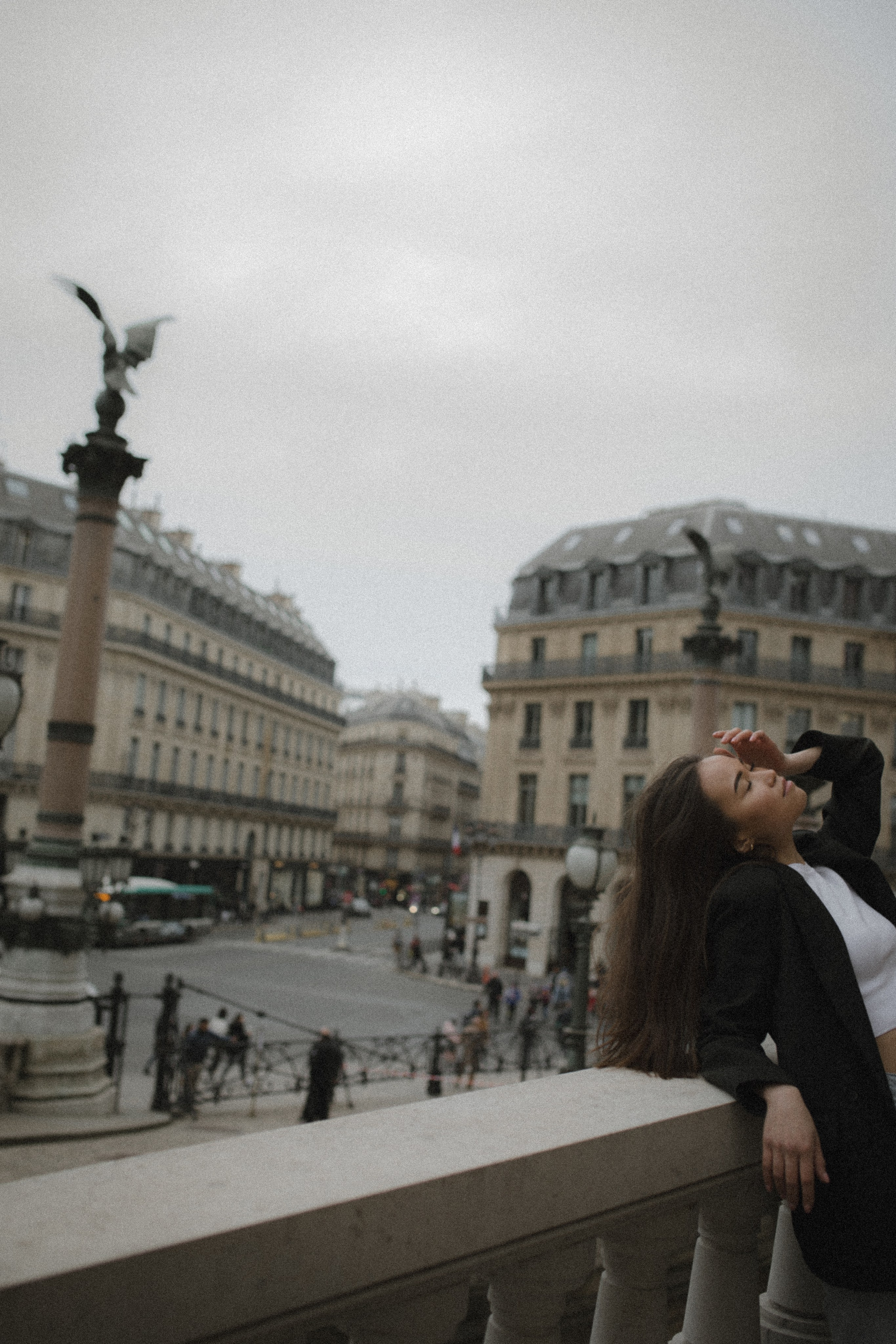 Alina / Paris. Photographer in Paris