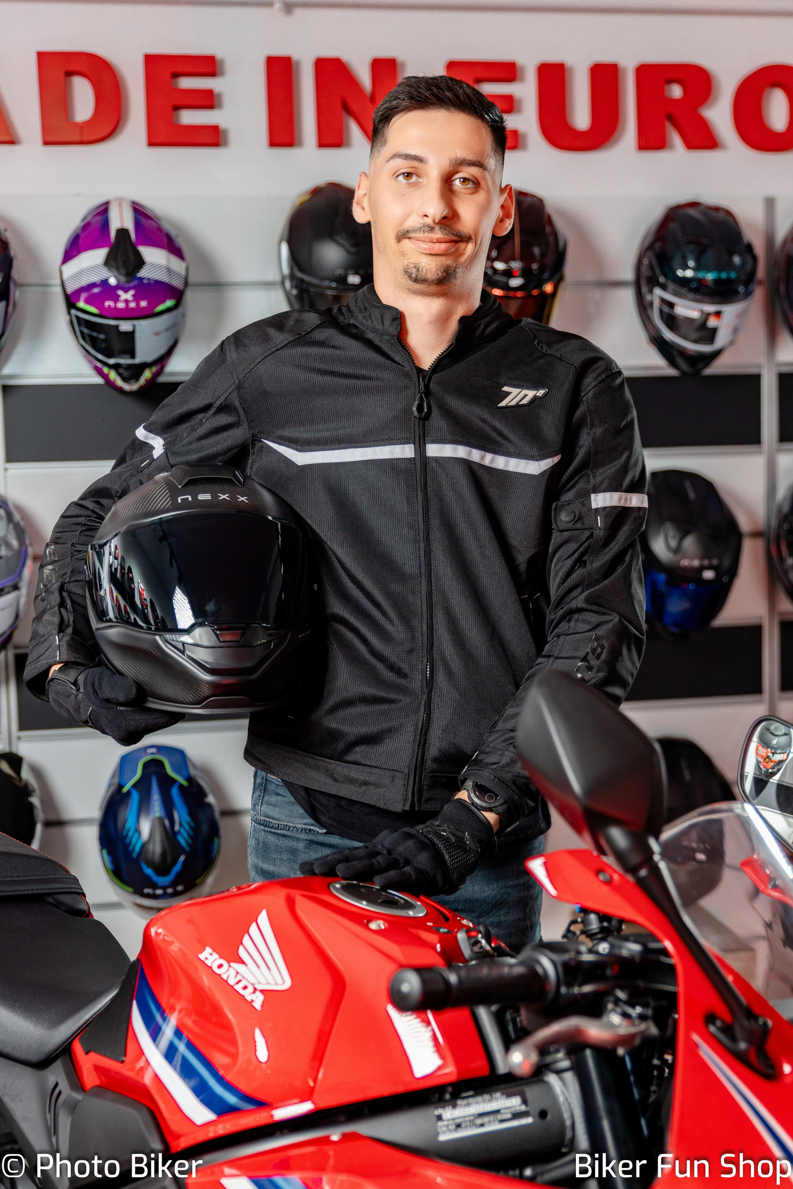Sesiune foto Biker Fun Shop -Bucuresti Sud. Lucian Dedeu — Fotograf