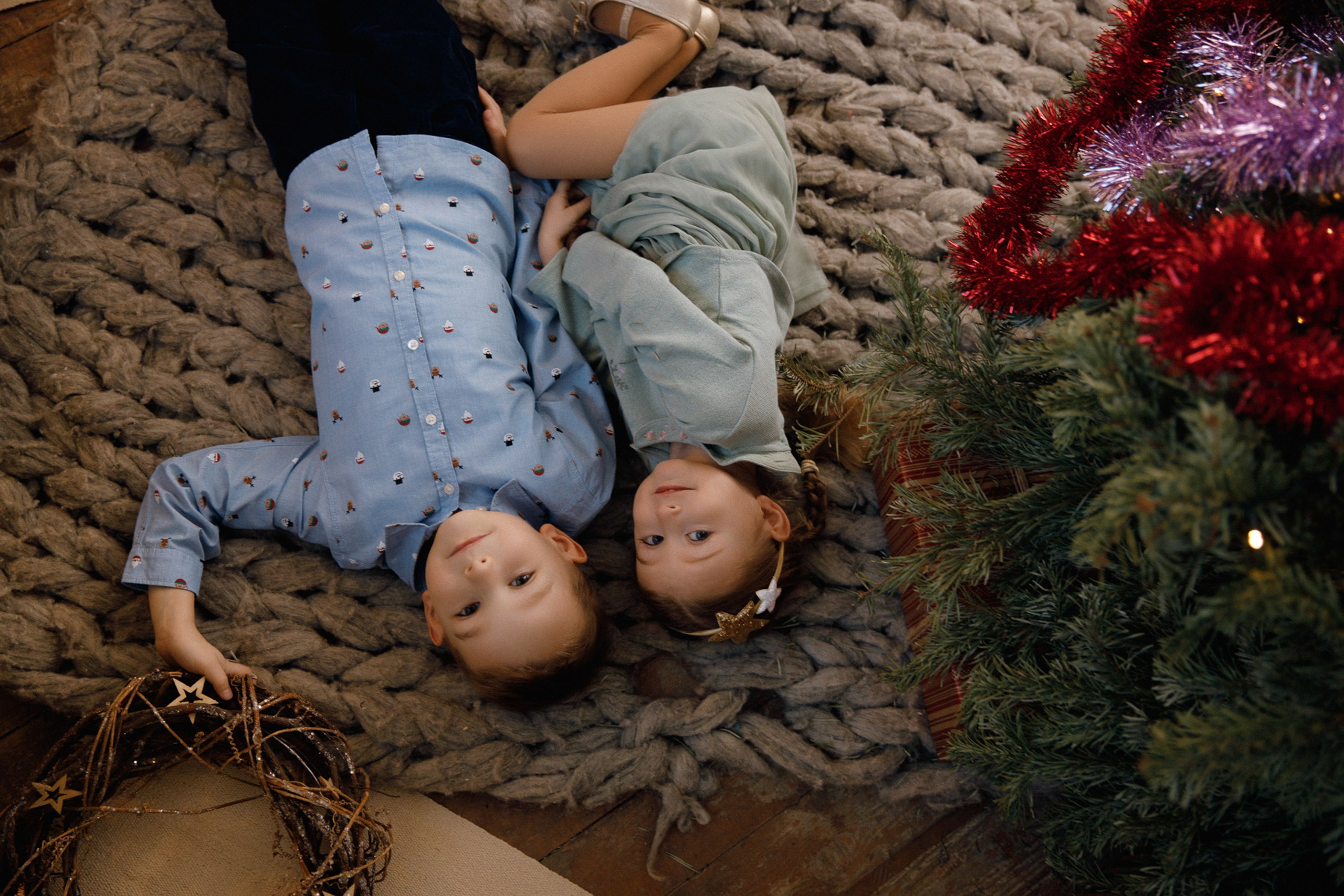 Christmas and New Year photo sessions in Riga, Latvia in studio. Evgeny Timofeyev | Wedding & Content photographer and videographer